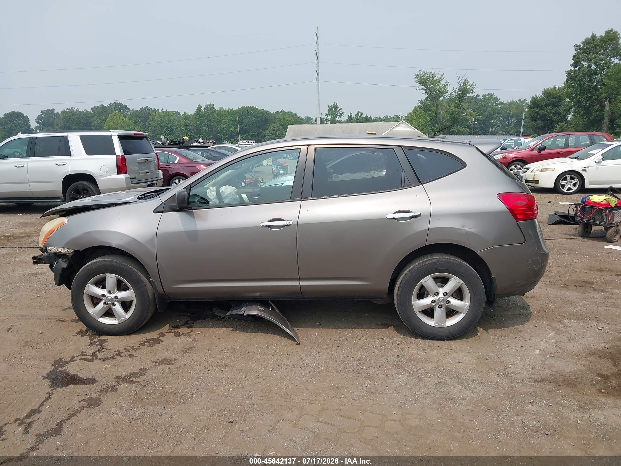 2010 Nissan Rogue S Золотой vin: JN8AS5MV3AW612083
