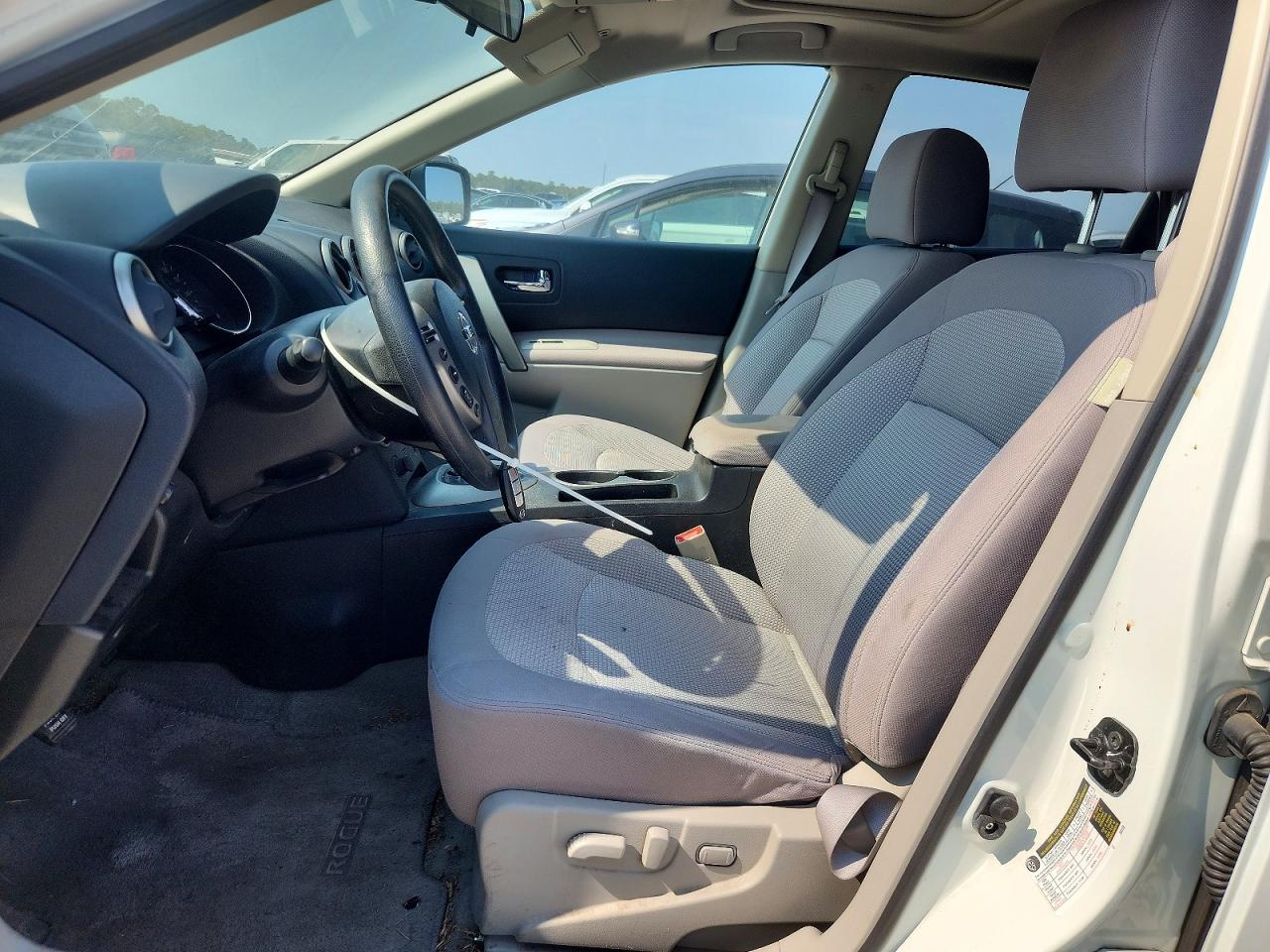 2011 Nissan Rogue S White vin: JN8AS5MV3BW261516