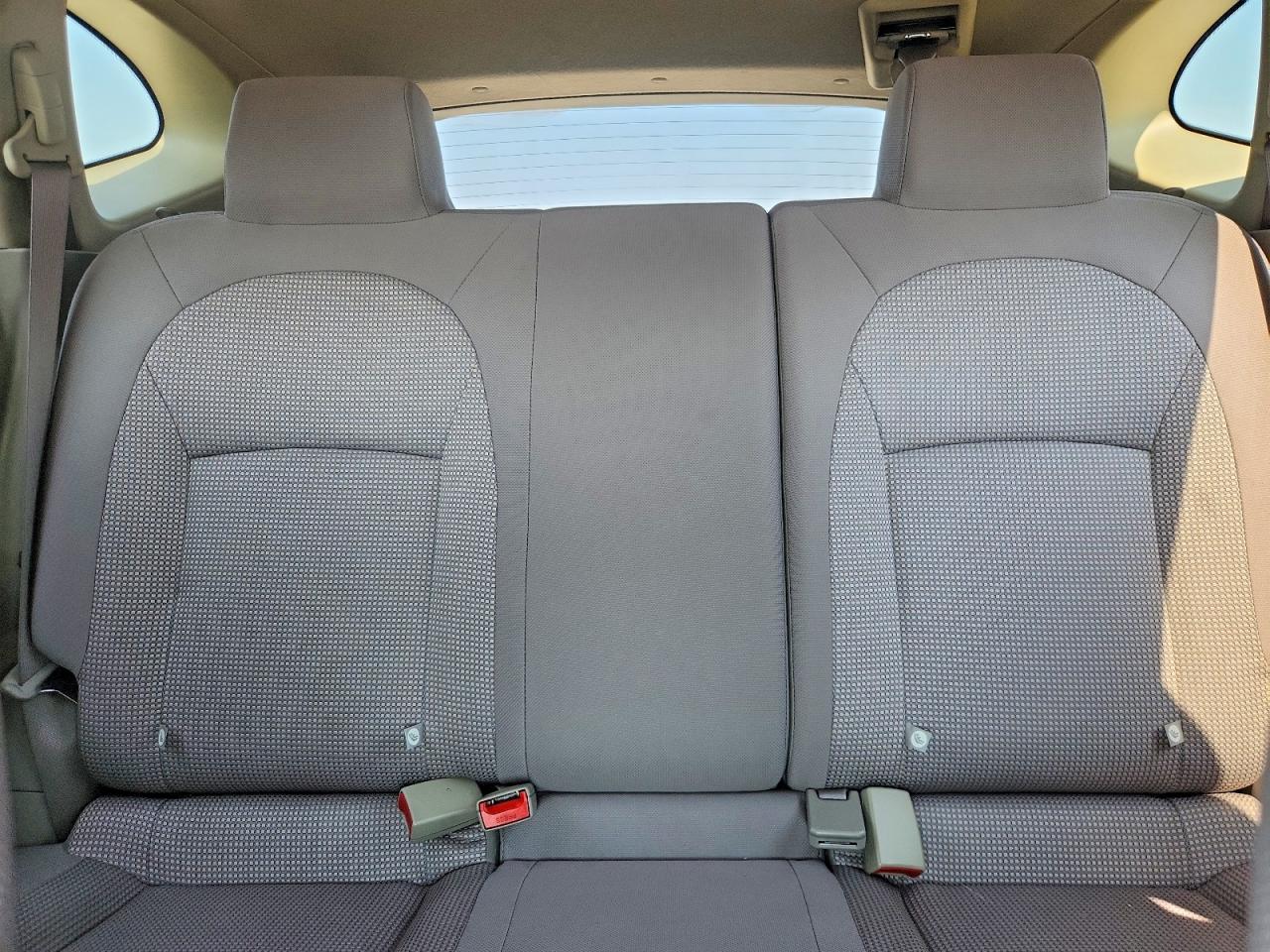 2011 Nissan Rogue S White vin: JN8AS5MV3BW261516
