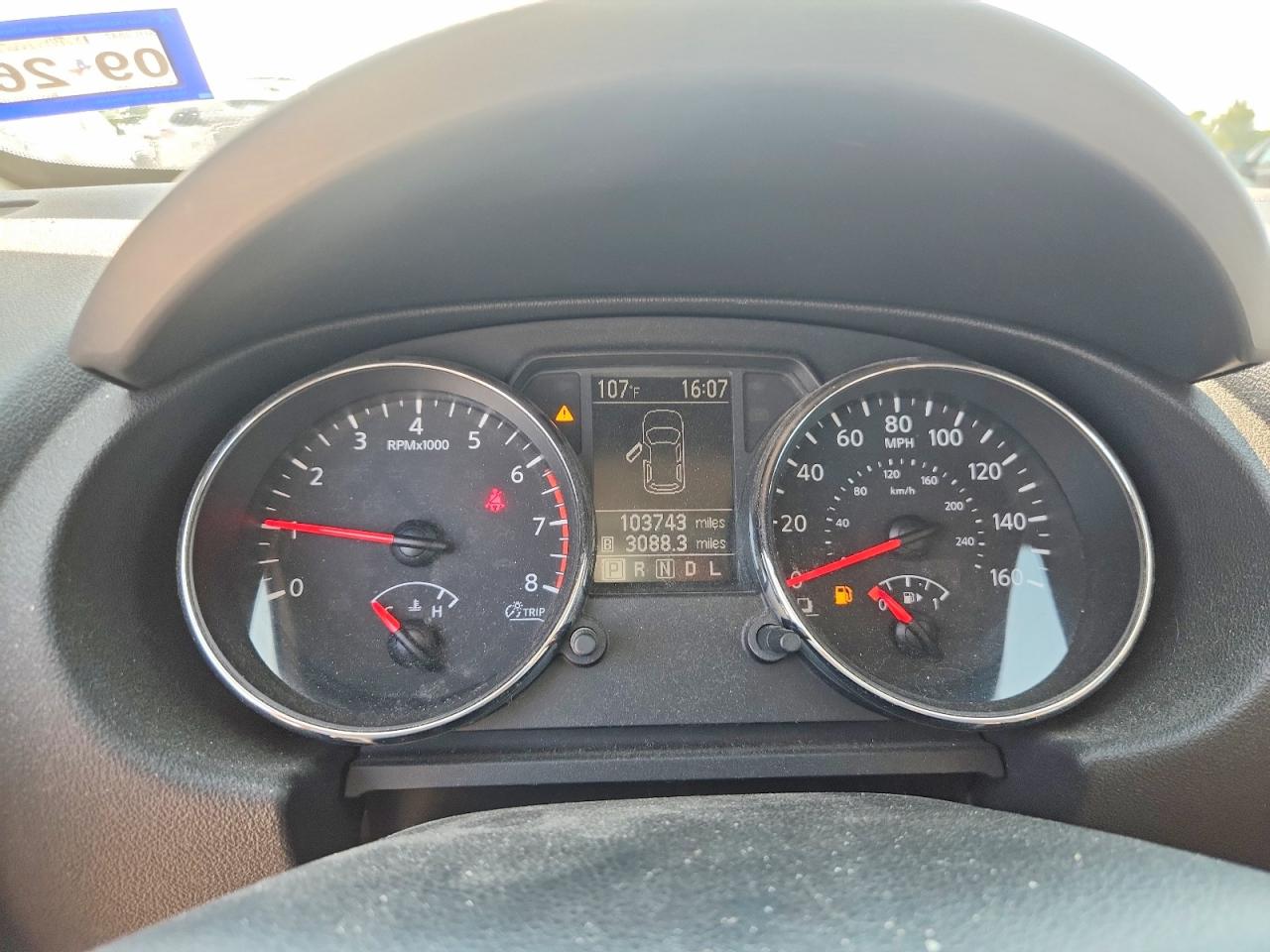 2011 Nissan Rogue S White vin: JN8AS5MV3BW261516