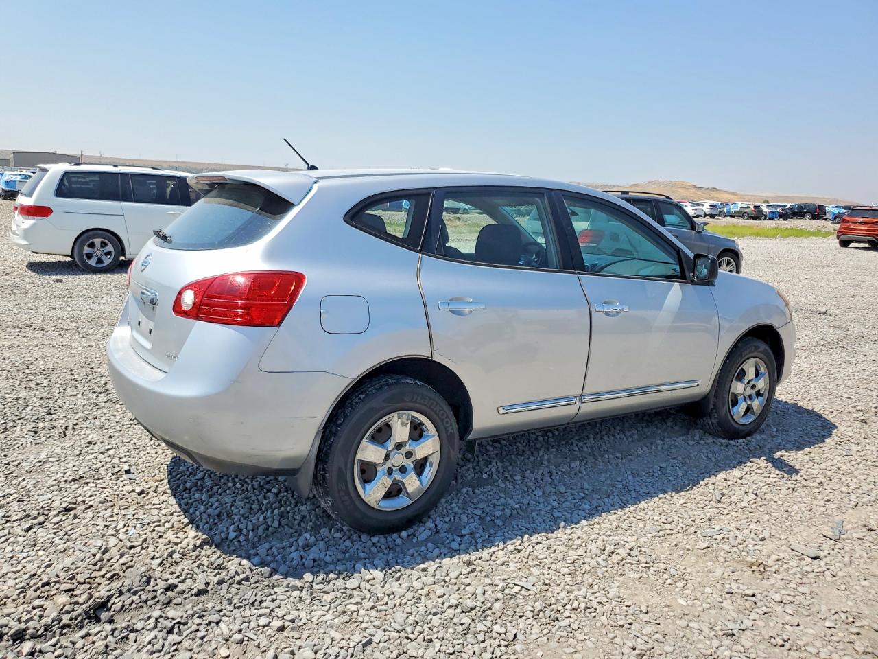 2011 Nissan Rogue S Silver vin: JN8AS5MV3BW265422