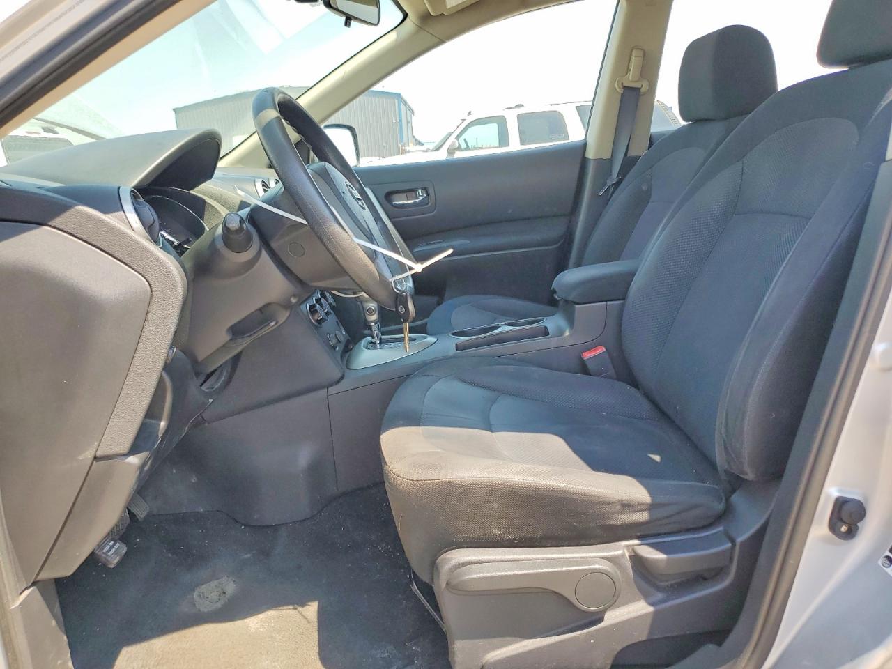 2011 Nissan Rogue S Silver vin: JN8AS5MV3BW265422