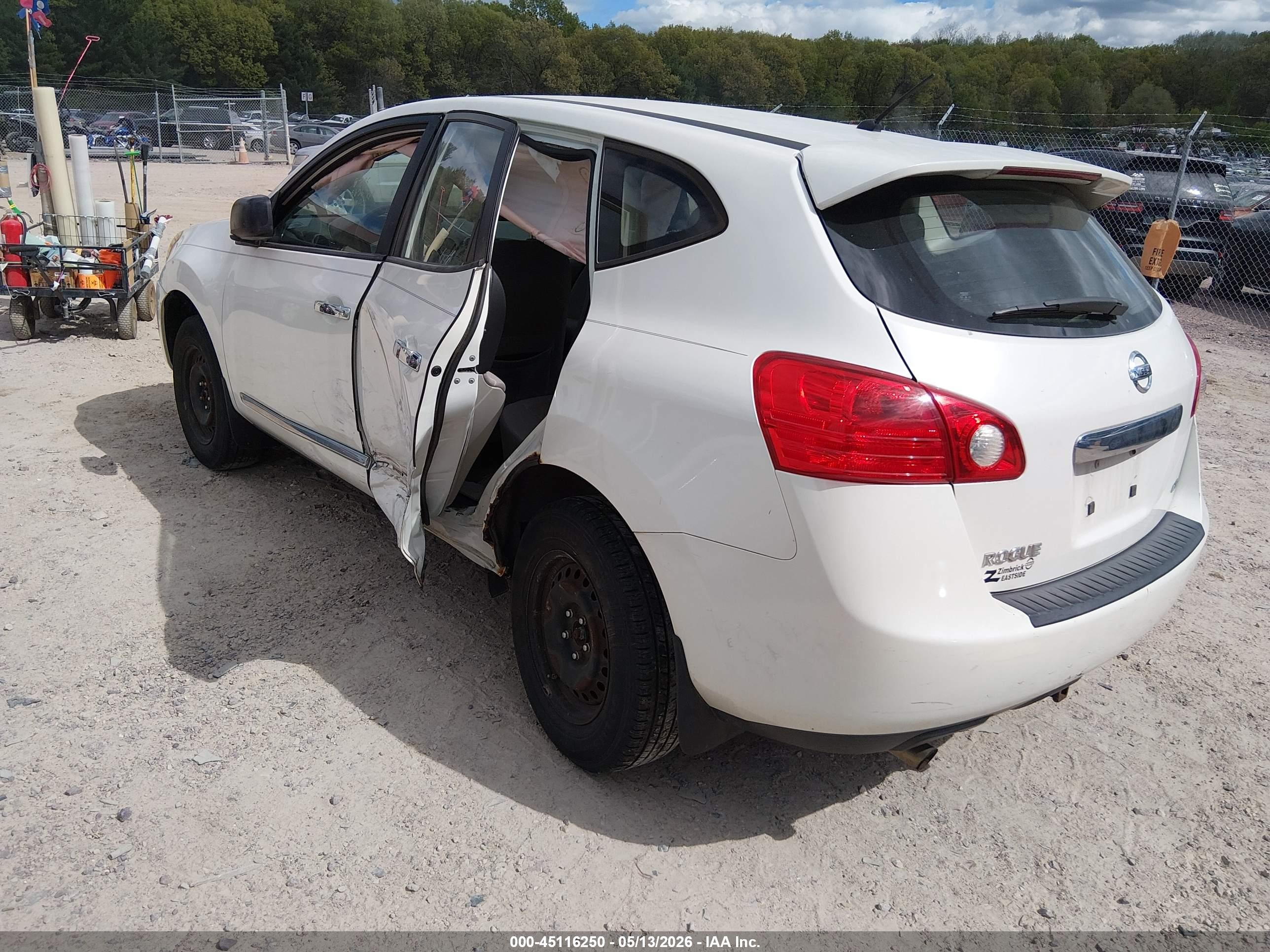 2011 Nissan Rogue S White vin: JN8AS5MV3BW269583