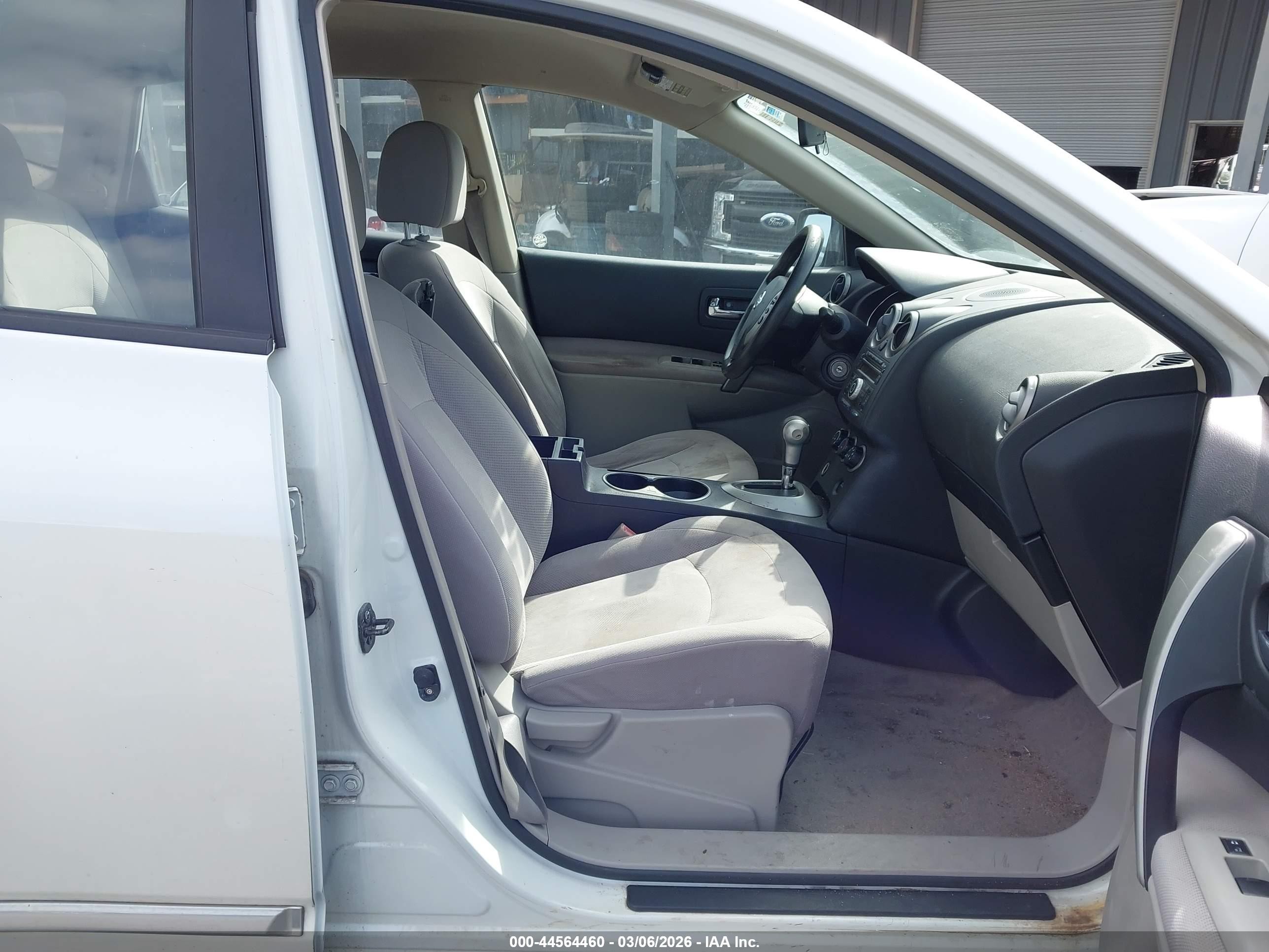 2011 Nissan Rogue S White vin: JN8AS5MV3BW271463