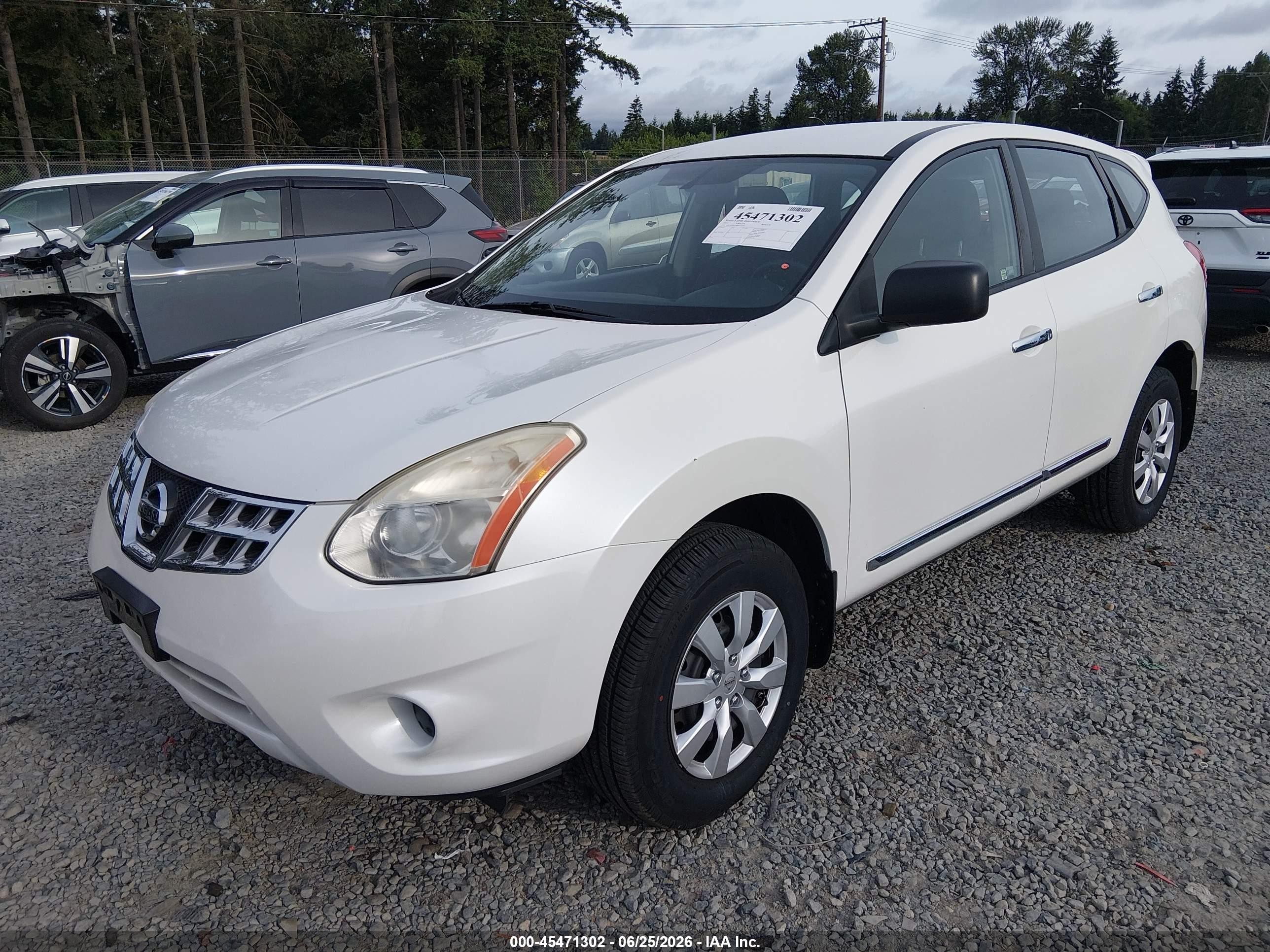 2011 Nissan Rogue S White vin: JN8AS5MV3BW273505