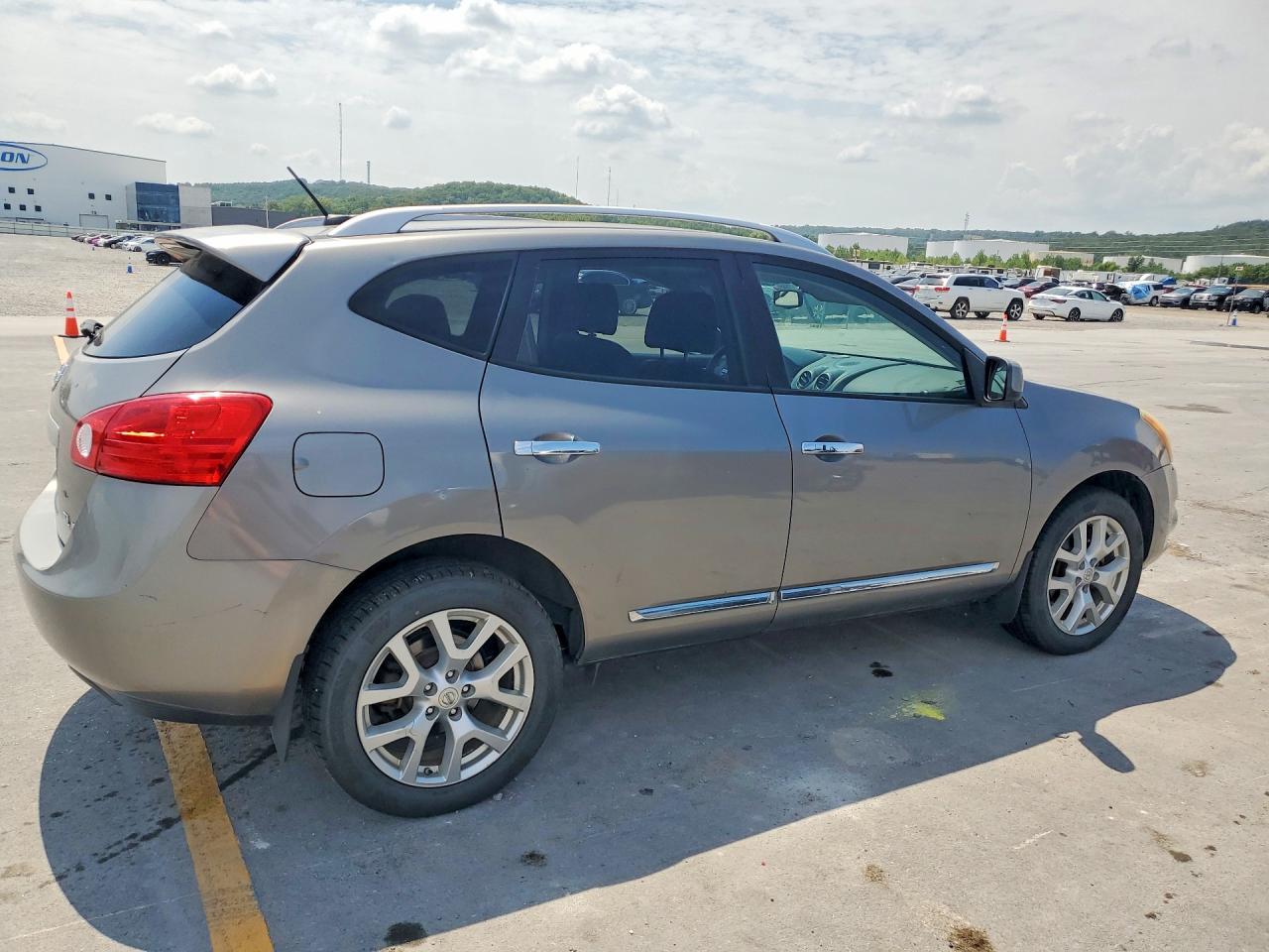 2011 Nissan Rogue S Gold vin: JN8AS5MV3BW276811