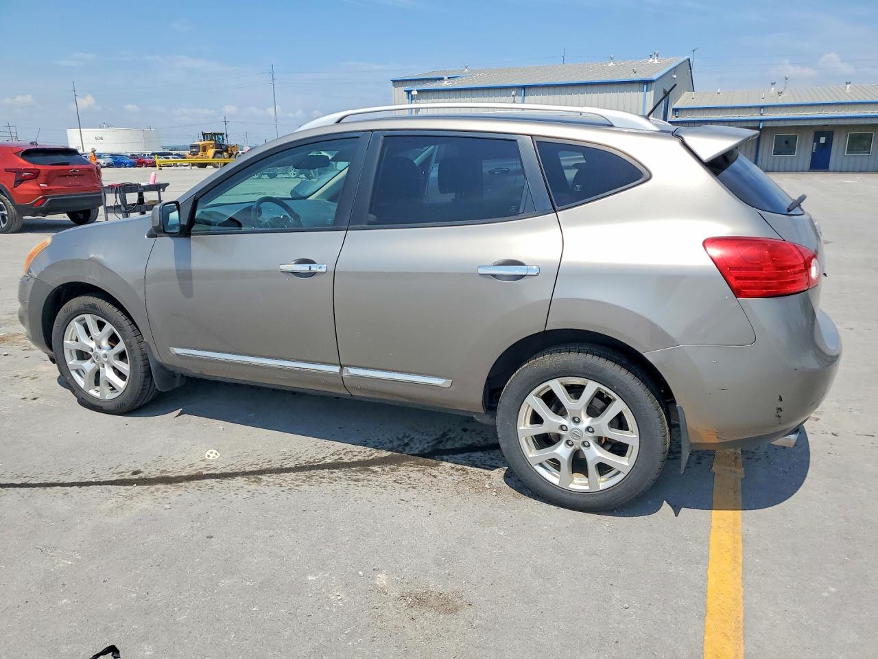 2011 Nissan Rogue S Gold vin: JN8AS5MV3BW276811