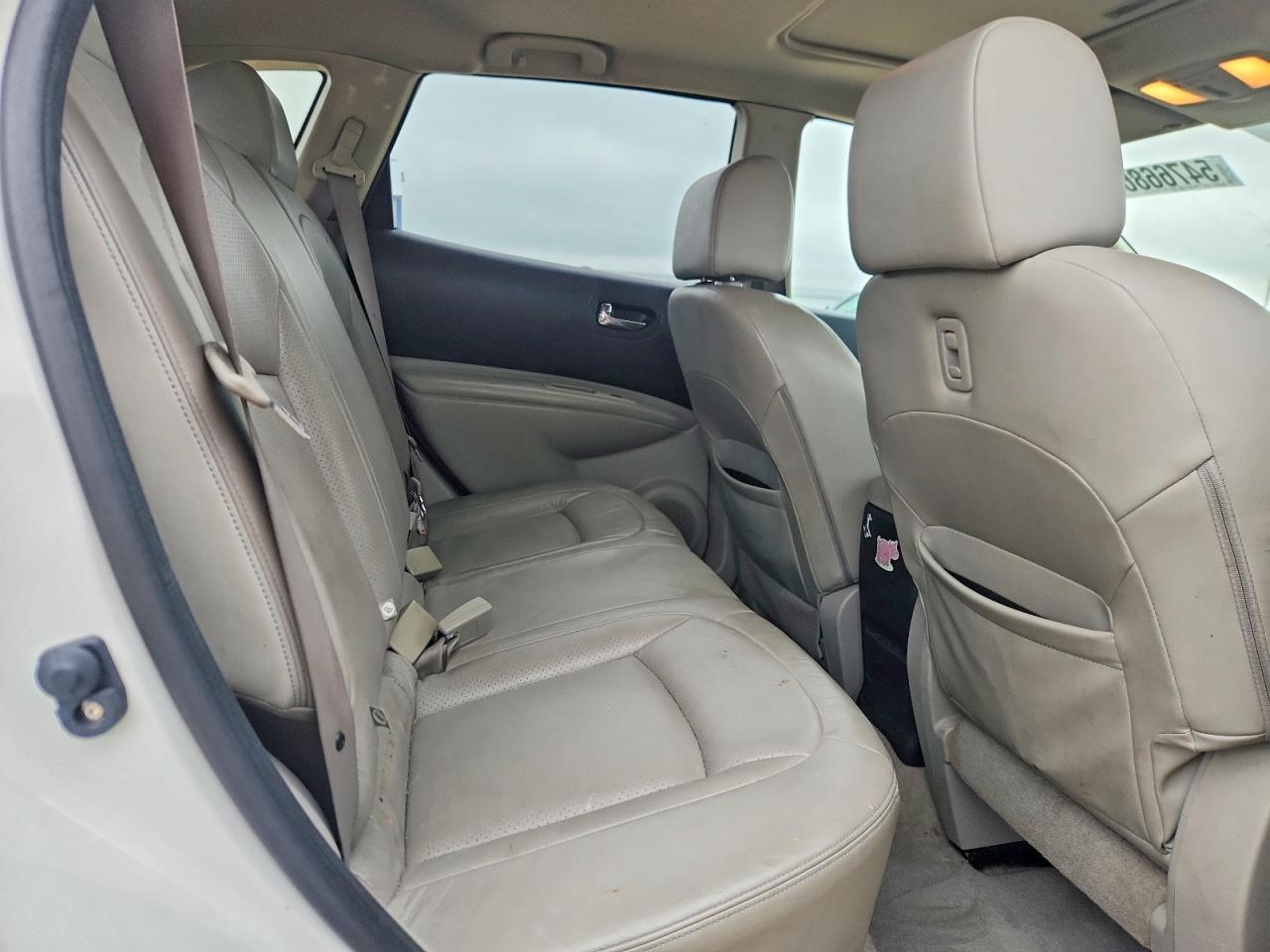 2011 Nissan Rogue S White vin: JN8AS5MV3BW283211