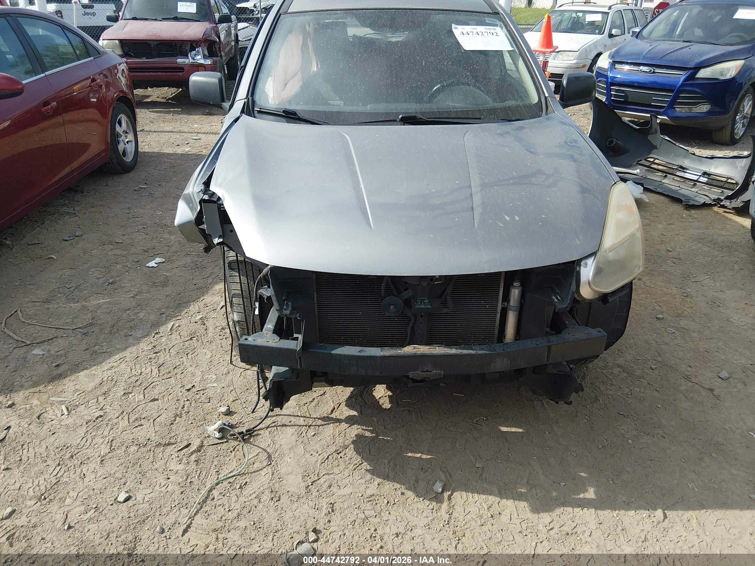 2011 Nissan Rogue S Silver vin: JN8AS5MV3BW303604