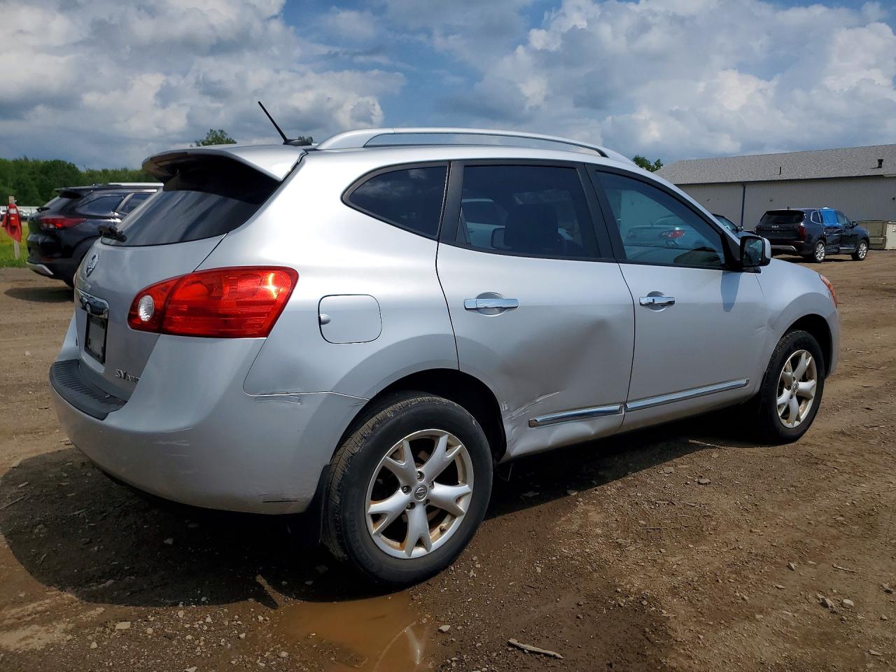 2011 Nissan Rogue S Silver vin: JN8AS5MV3BW305479
