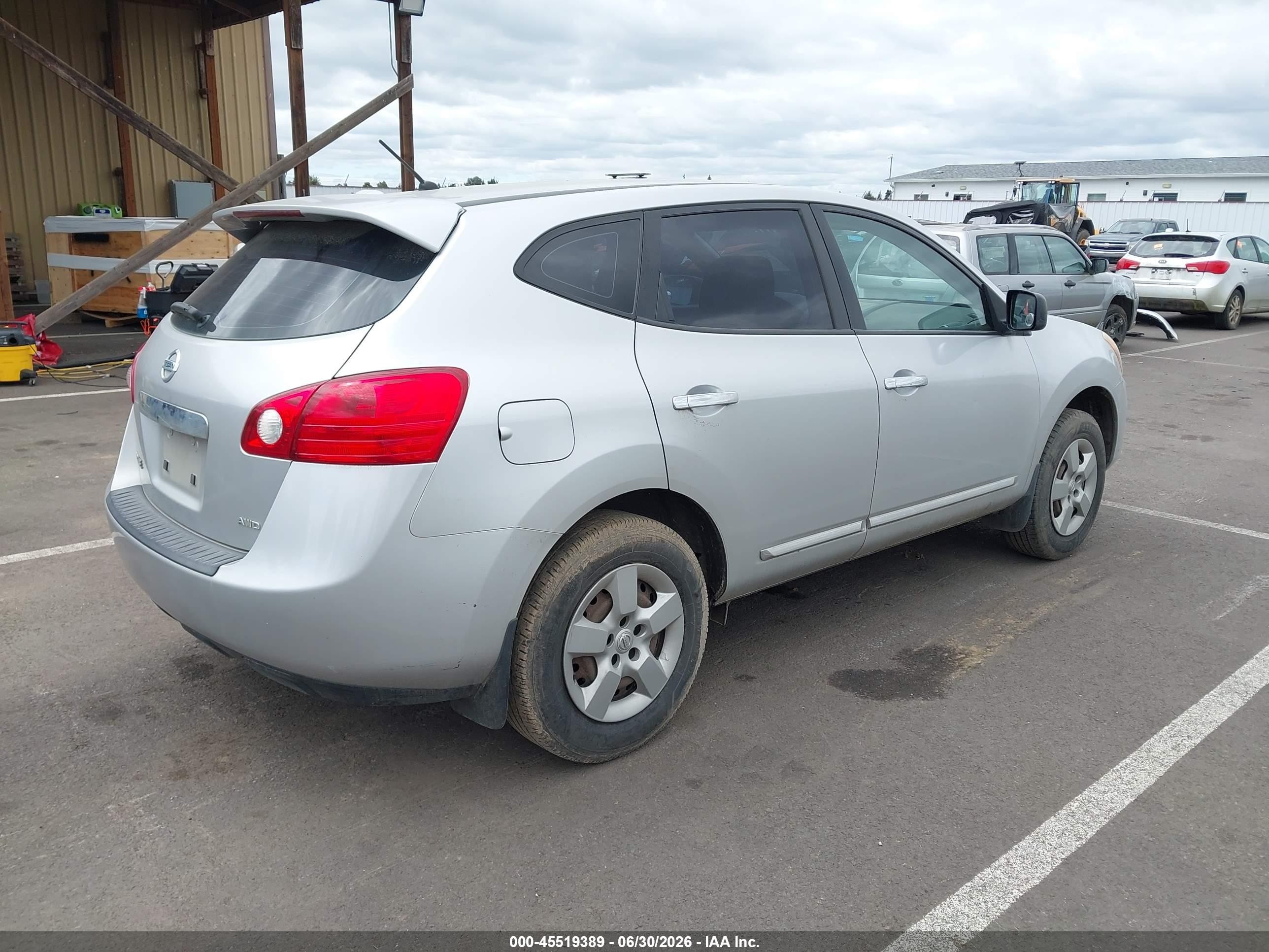 2011 Nissan Rogue S Silver vin: JN8AS5MV3BW662919