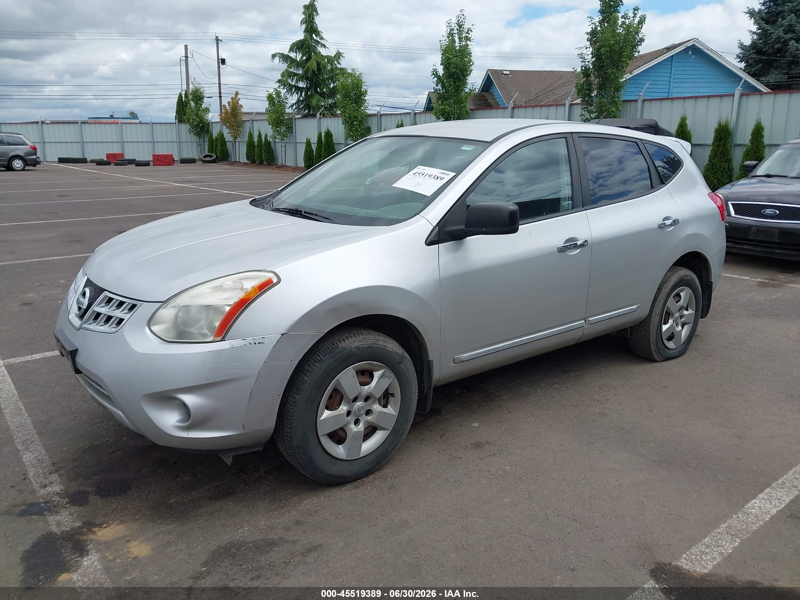 2011 Nissan Rogue S Silver vin: JN8AS5MV3BW662919