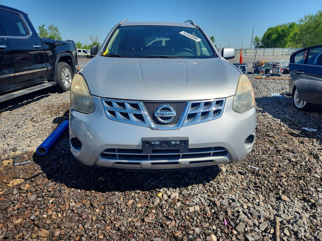2011 Nissan Rogue S Silver vin: JN8AS5MV3BW678053