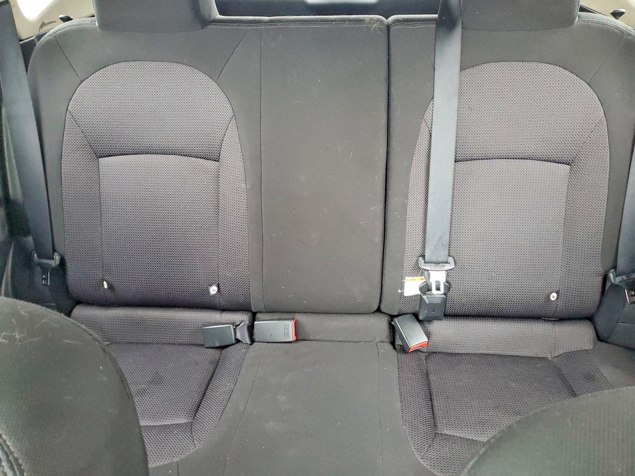 2011 Nissan Rogue S Silver vin: JN8AS5MV3BW686069