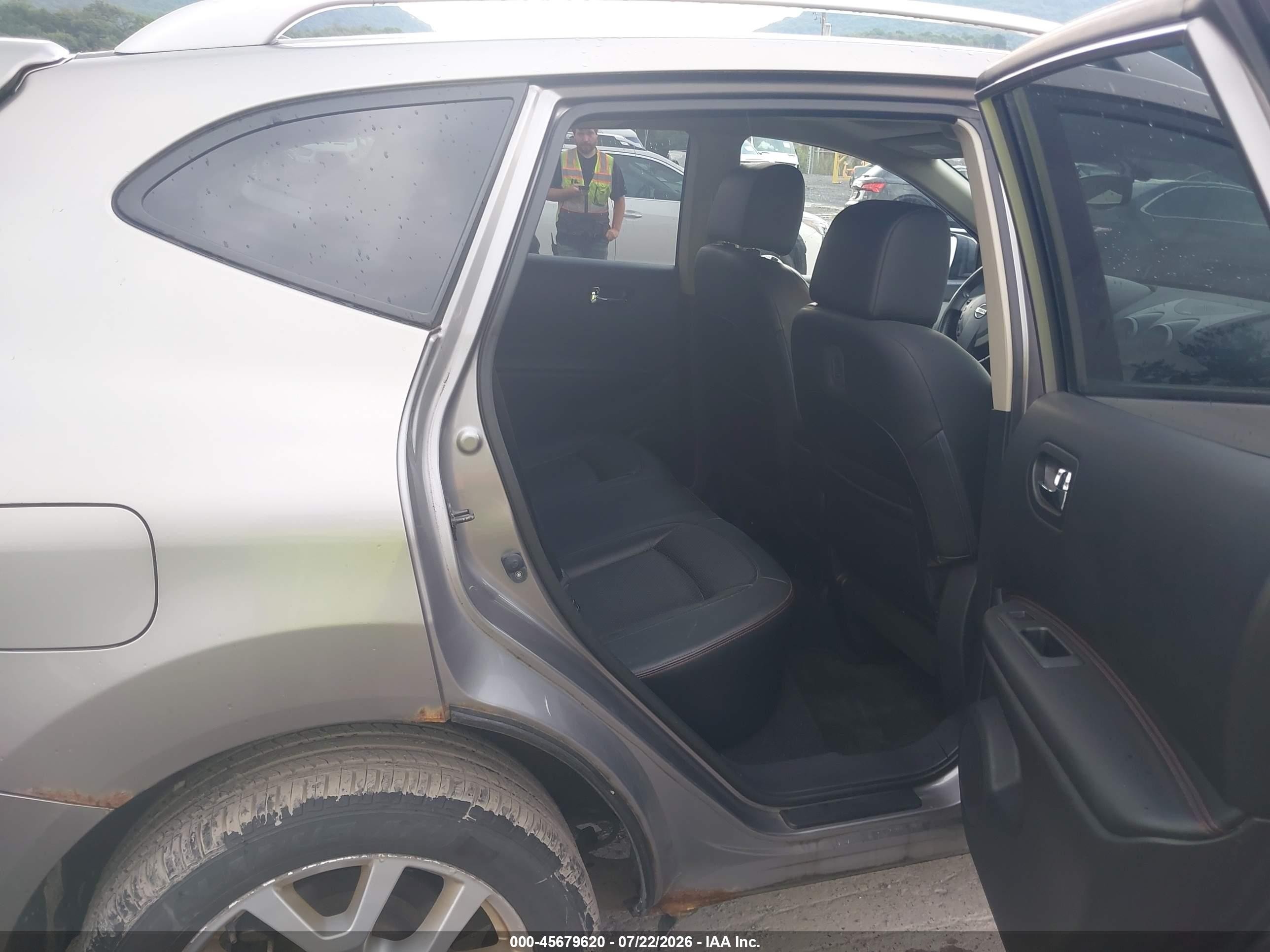 2011 Nissan Rogue Sv Gray vin: JN8AS5MV3BW686797