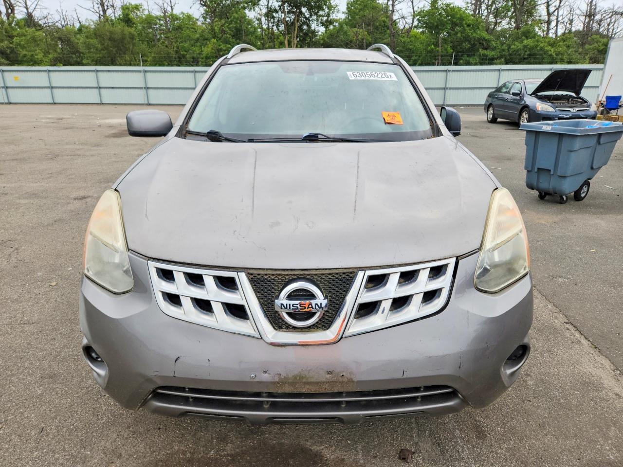 2012 Nissan Rogue S Silver vin: JN8AS5MV3CW359396