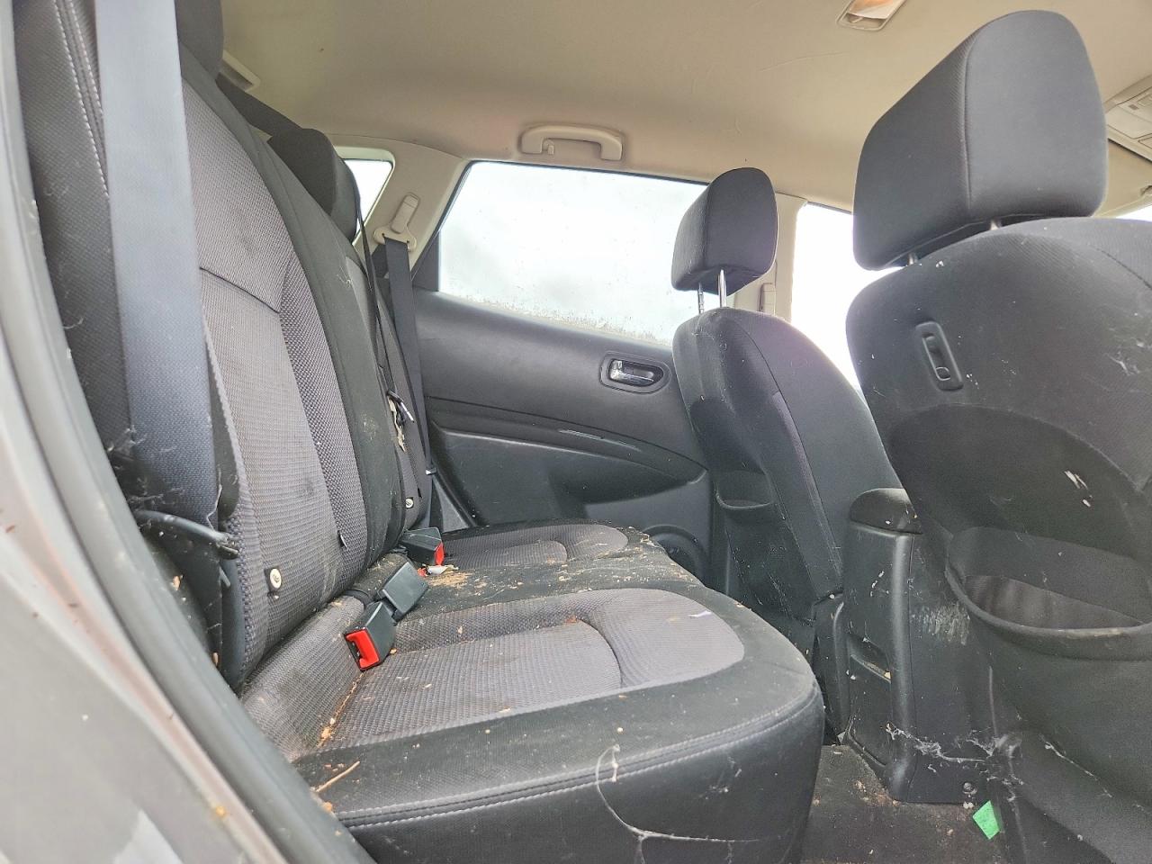 2012 Nissan Rogue S Silver vin: JN8AS5MV3CW359396