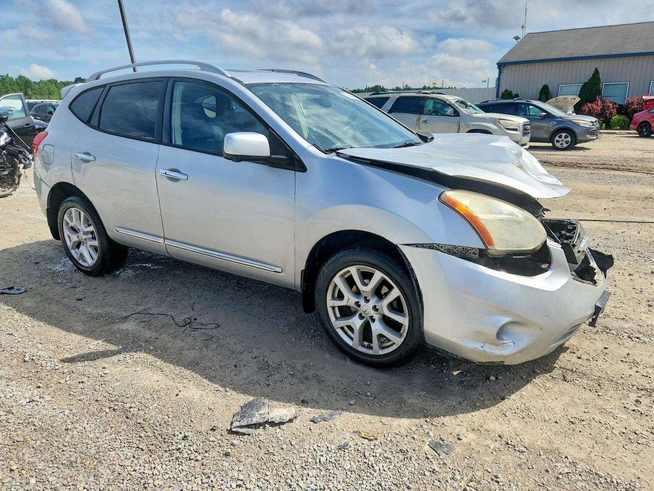 2012 Nissan Rogue S Silver vin: JN8AS5MV3CW391684