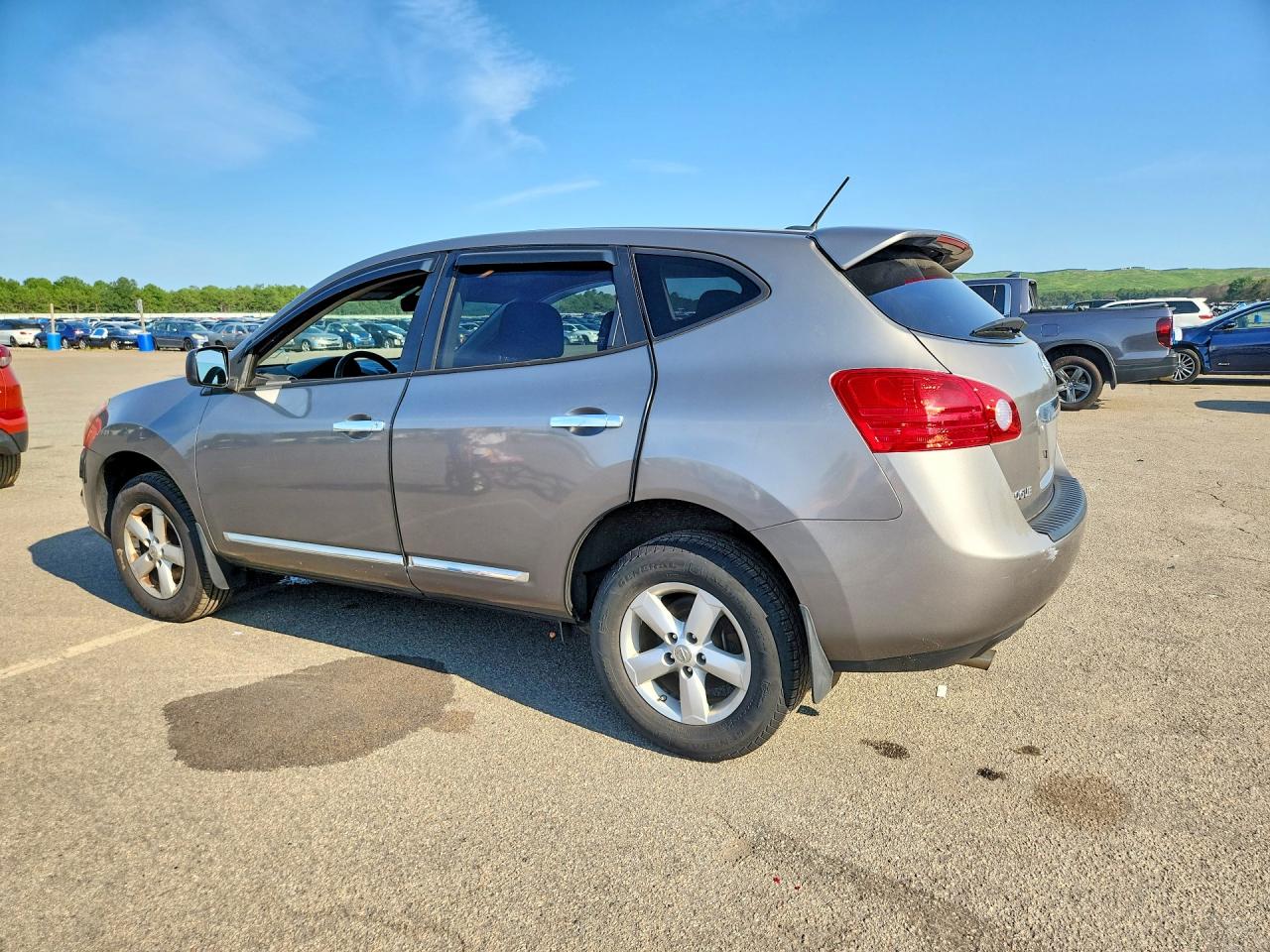 2012 Nissan Rogue S Silver vin: JN8AS5MV3CW397131