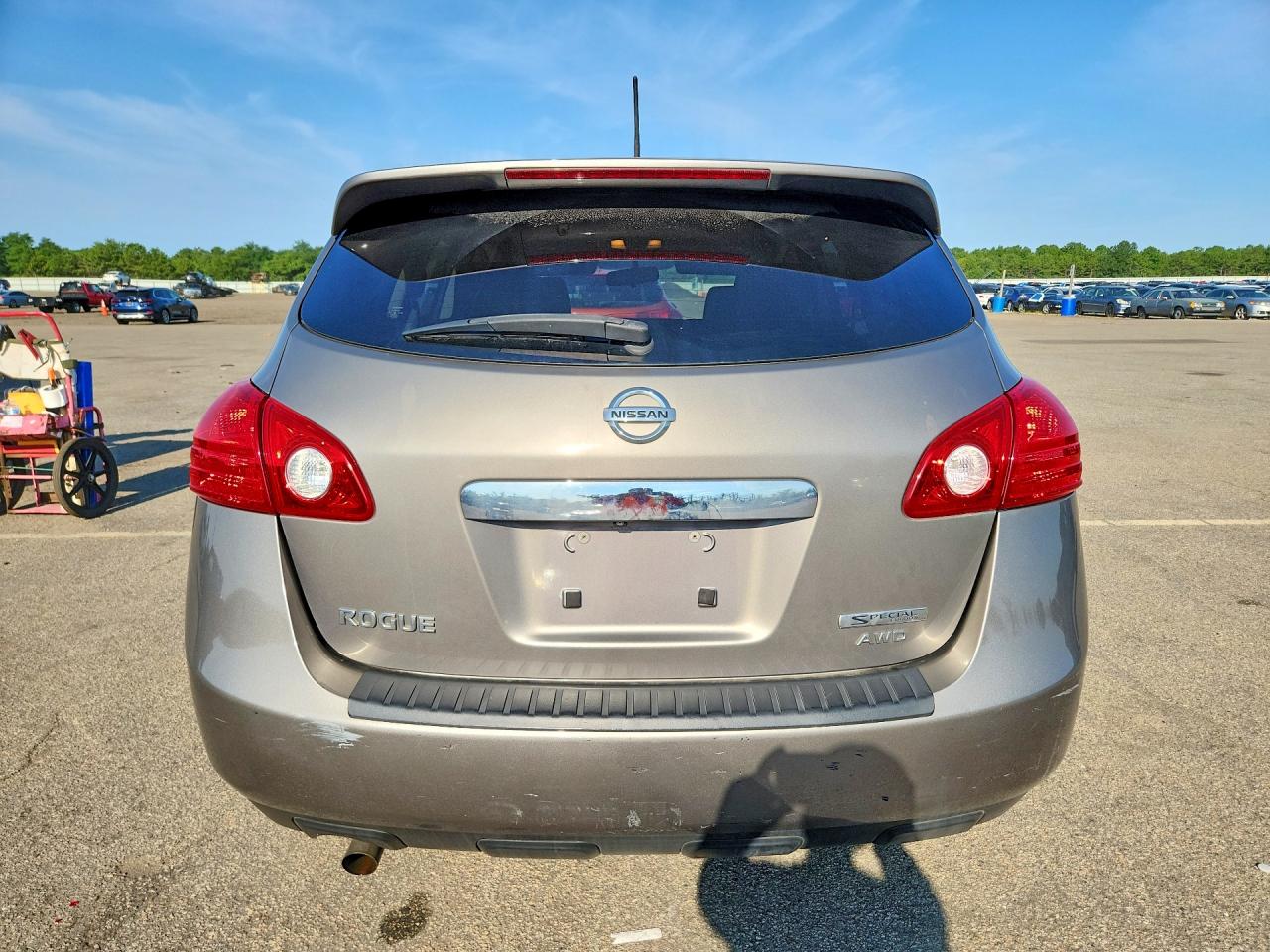 2012 Nissan Rogue S Silver vin: JN8AS5MV3CW397131