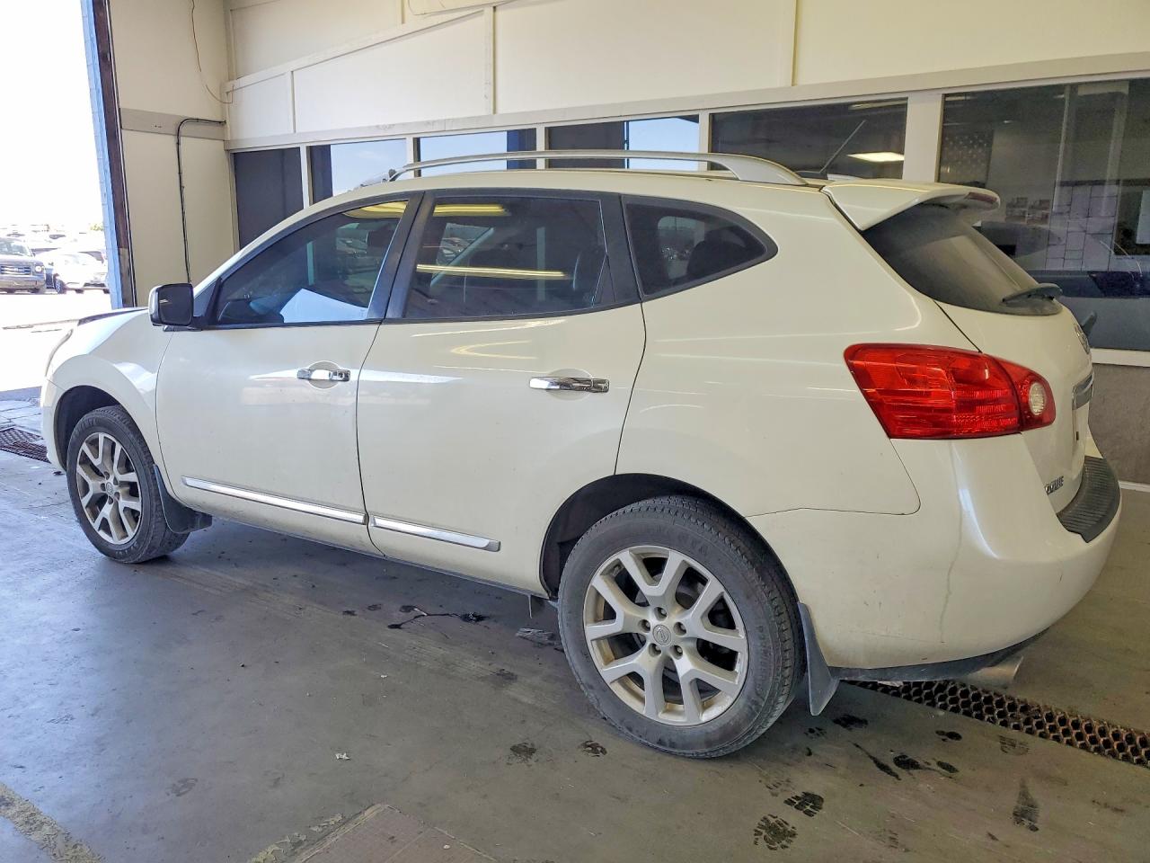 2012 Nissan Rogue S White vin: JN8AS5MV3CW411982
