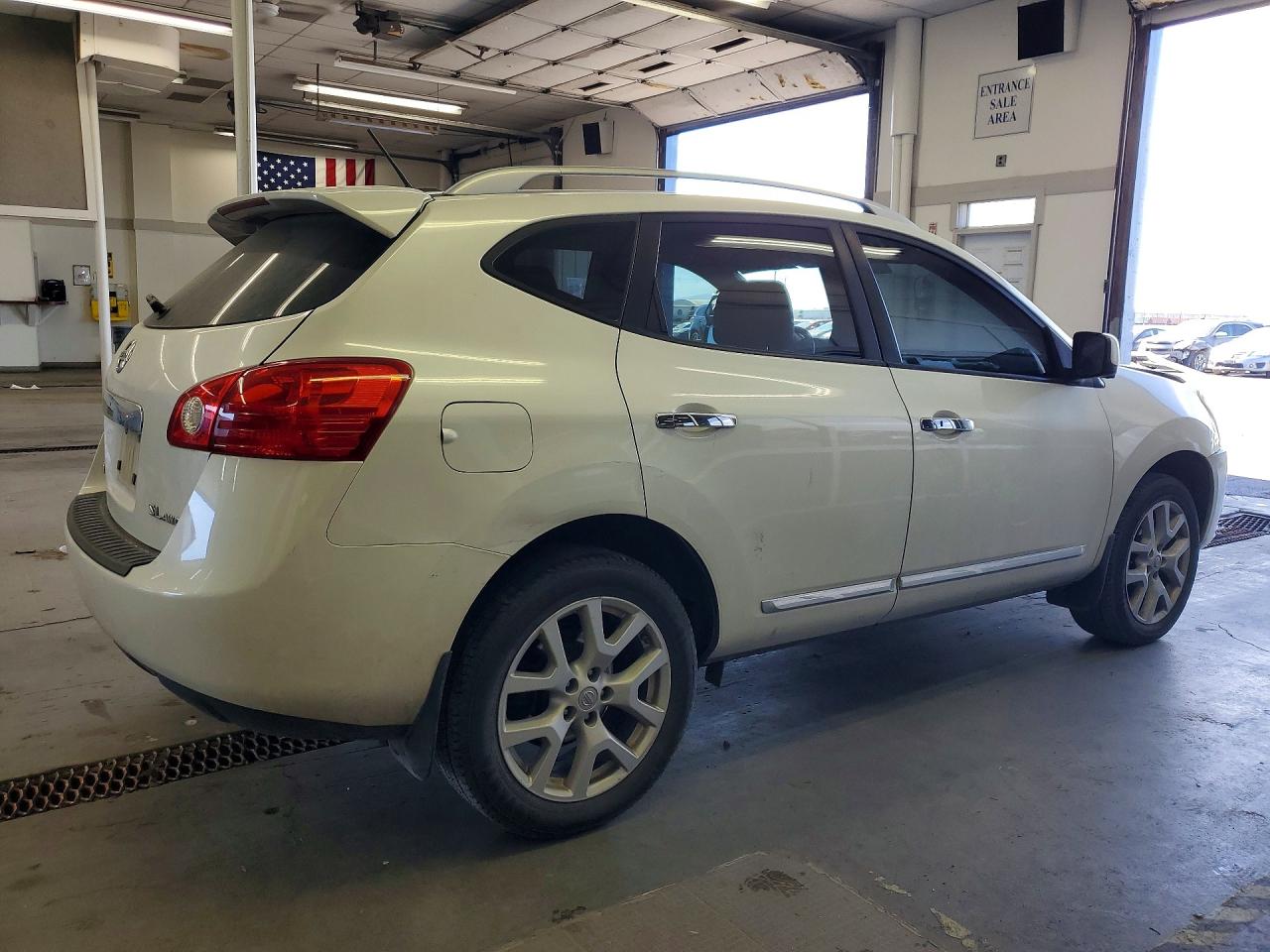 2012 Nissan Rogue S White vin: JN8AS5MV3CW411982