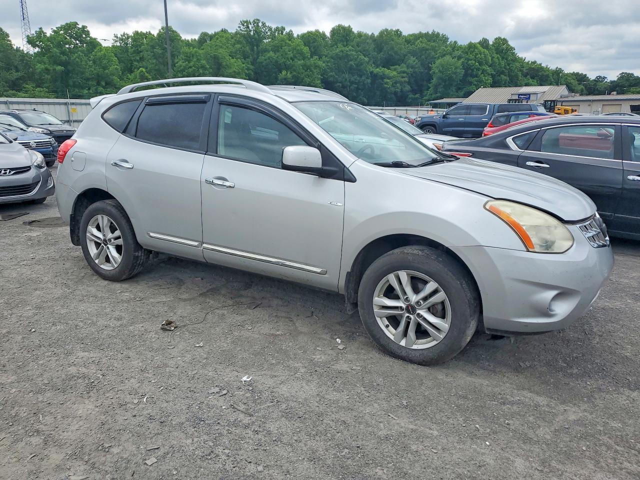 2012 Nissan Rogue S Silver vin: JN8AS5MV3CW711375