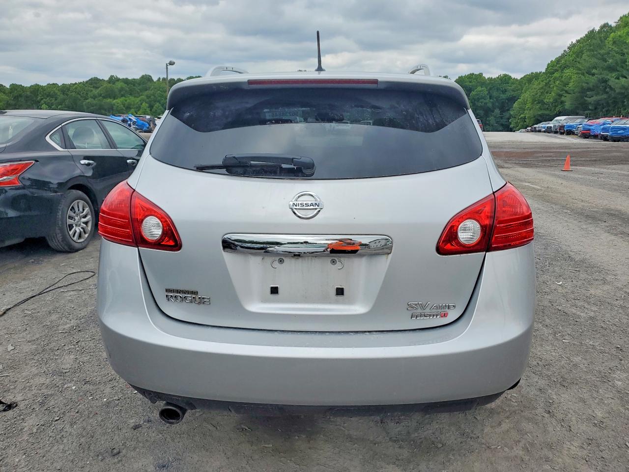 2012 Nissan Rogue S Silver vin: JN8AS5MV3CW711375