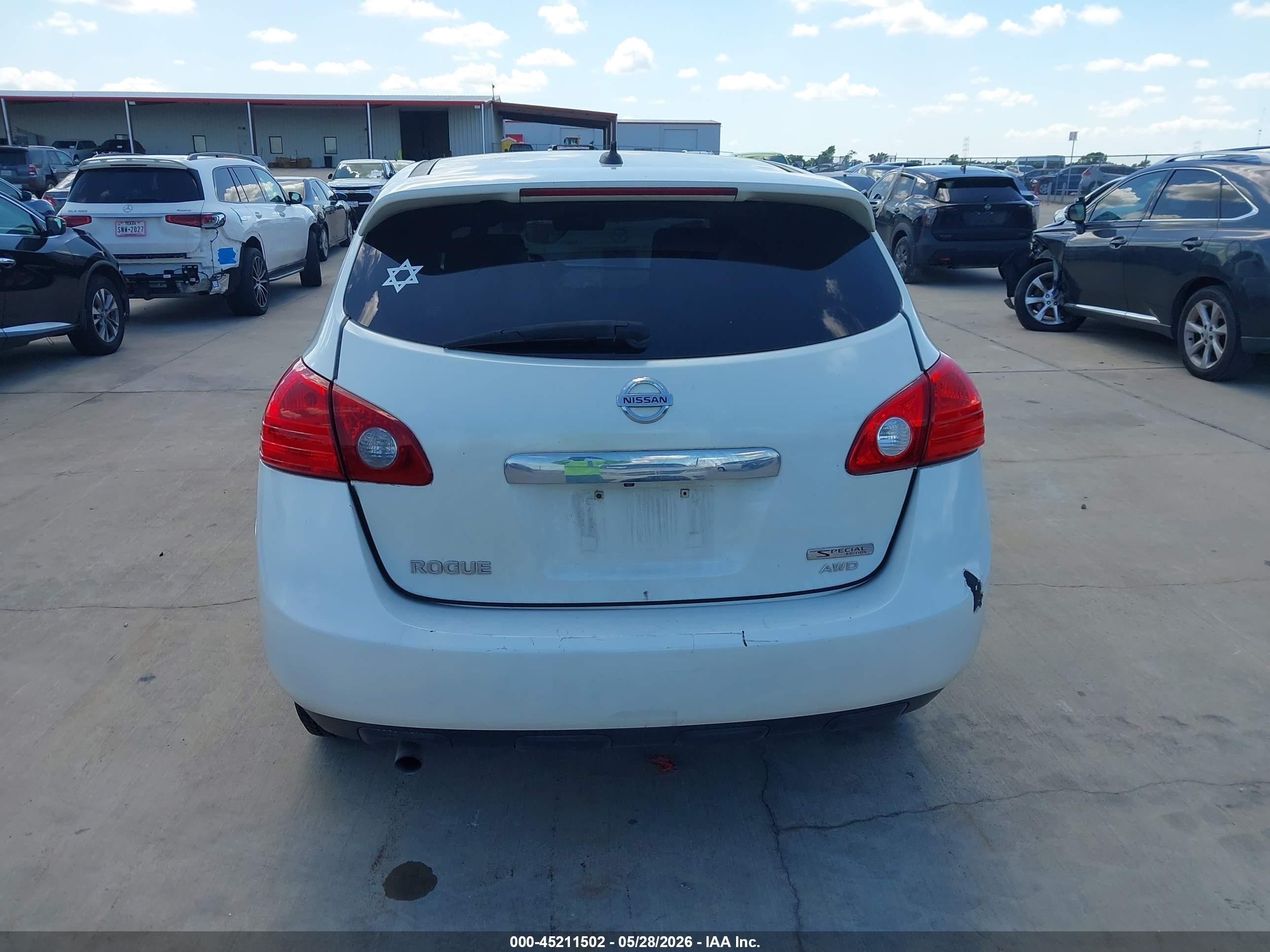 2013 Nissan Rogue S White vin: JN8AS5MV3DW124479