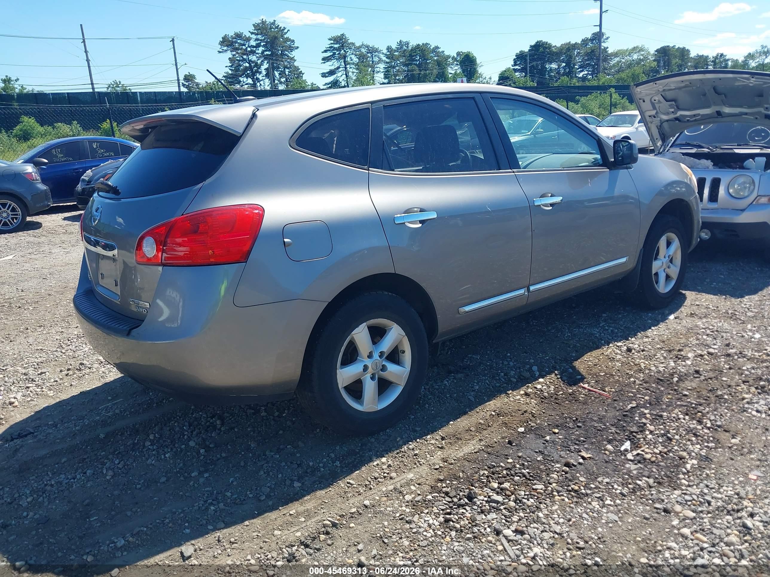 2013 Nissan Rogue S Beige vin: JN8AS5MV3DW615716