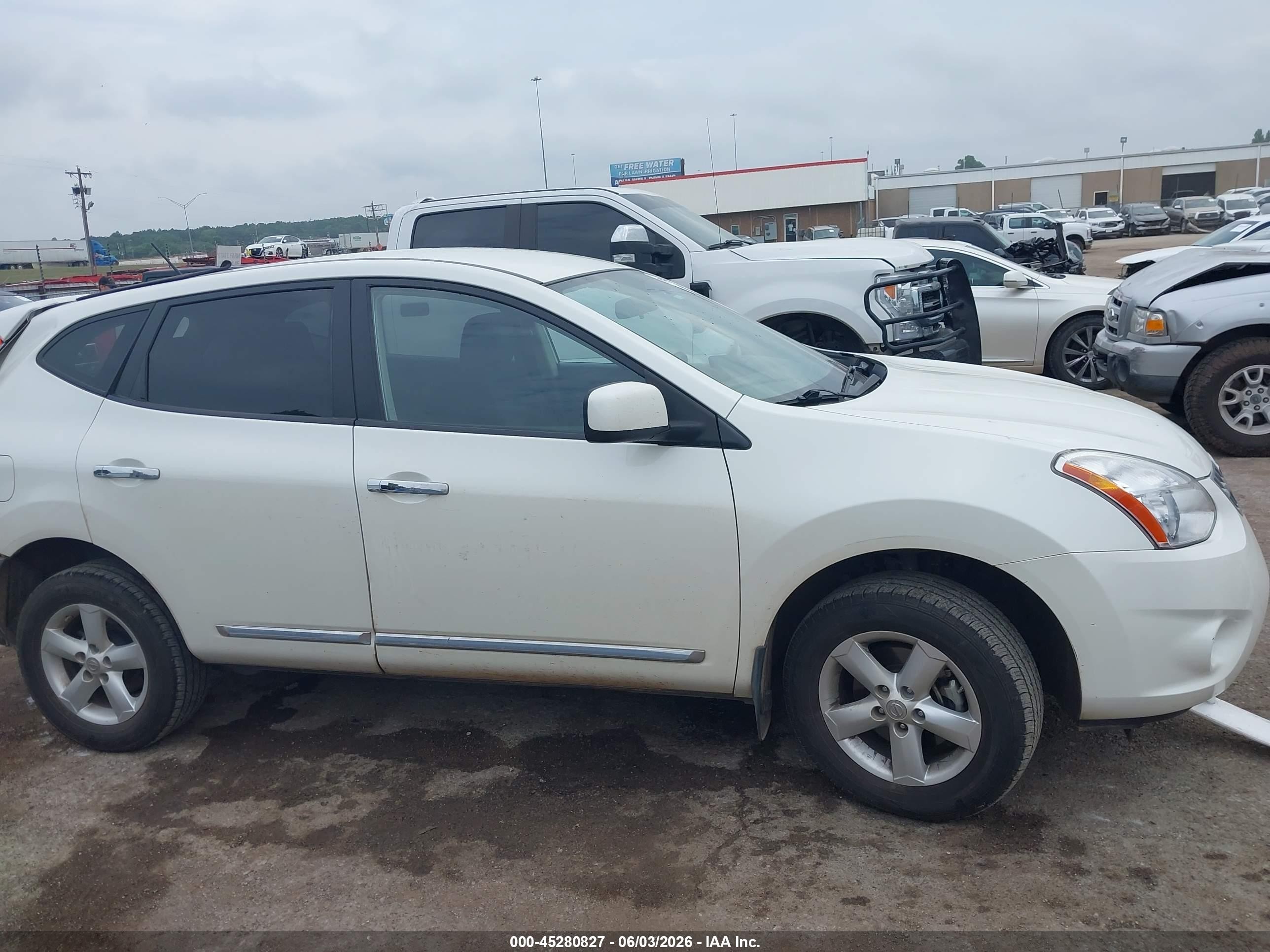 2013 Nissan Rogue S White vin: JN8AS5MV3DW620995