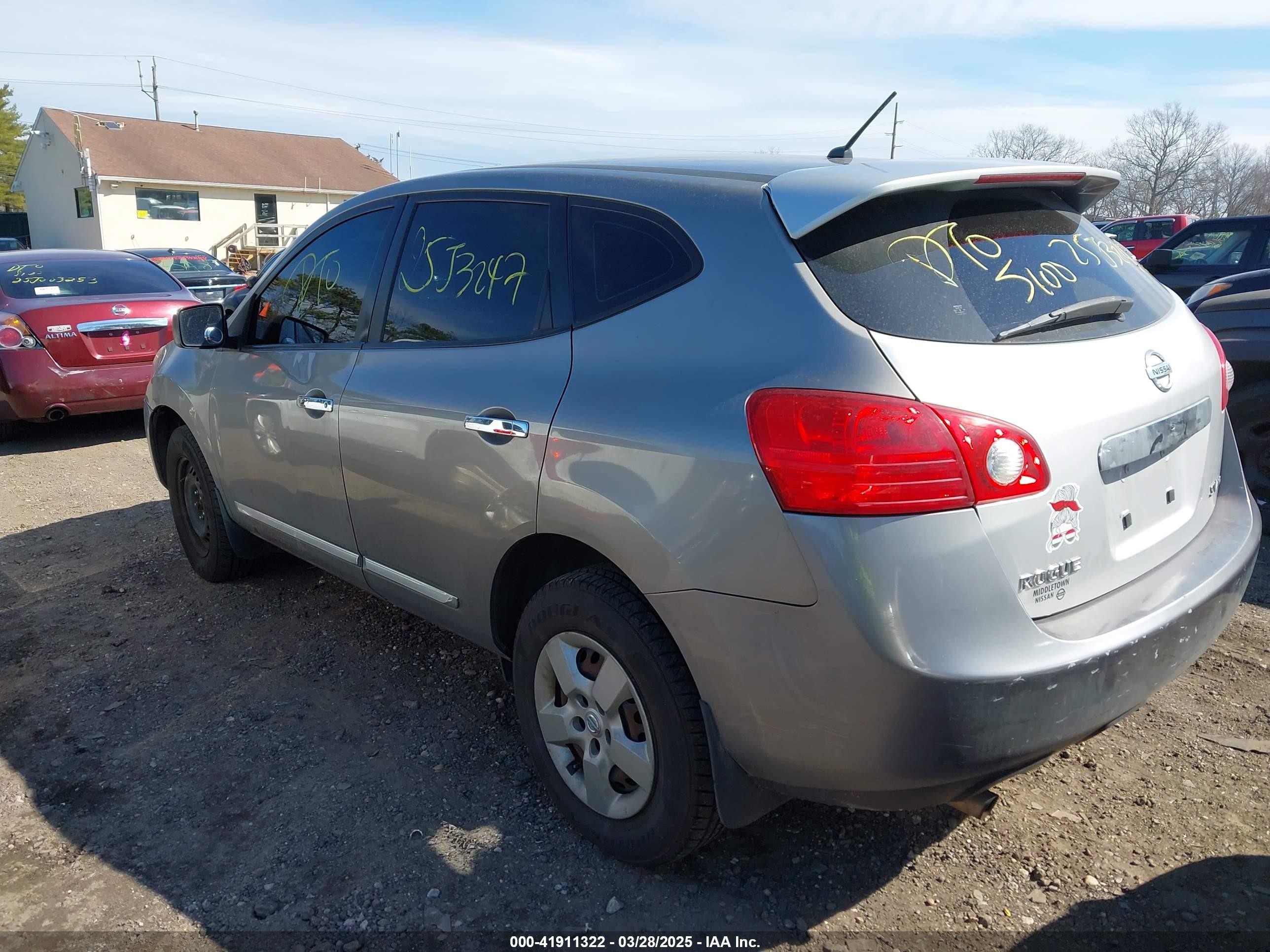 2013 Nissan Rogue S Tan vin: JN8AS5MV3DW652975