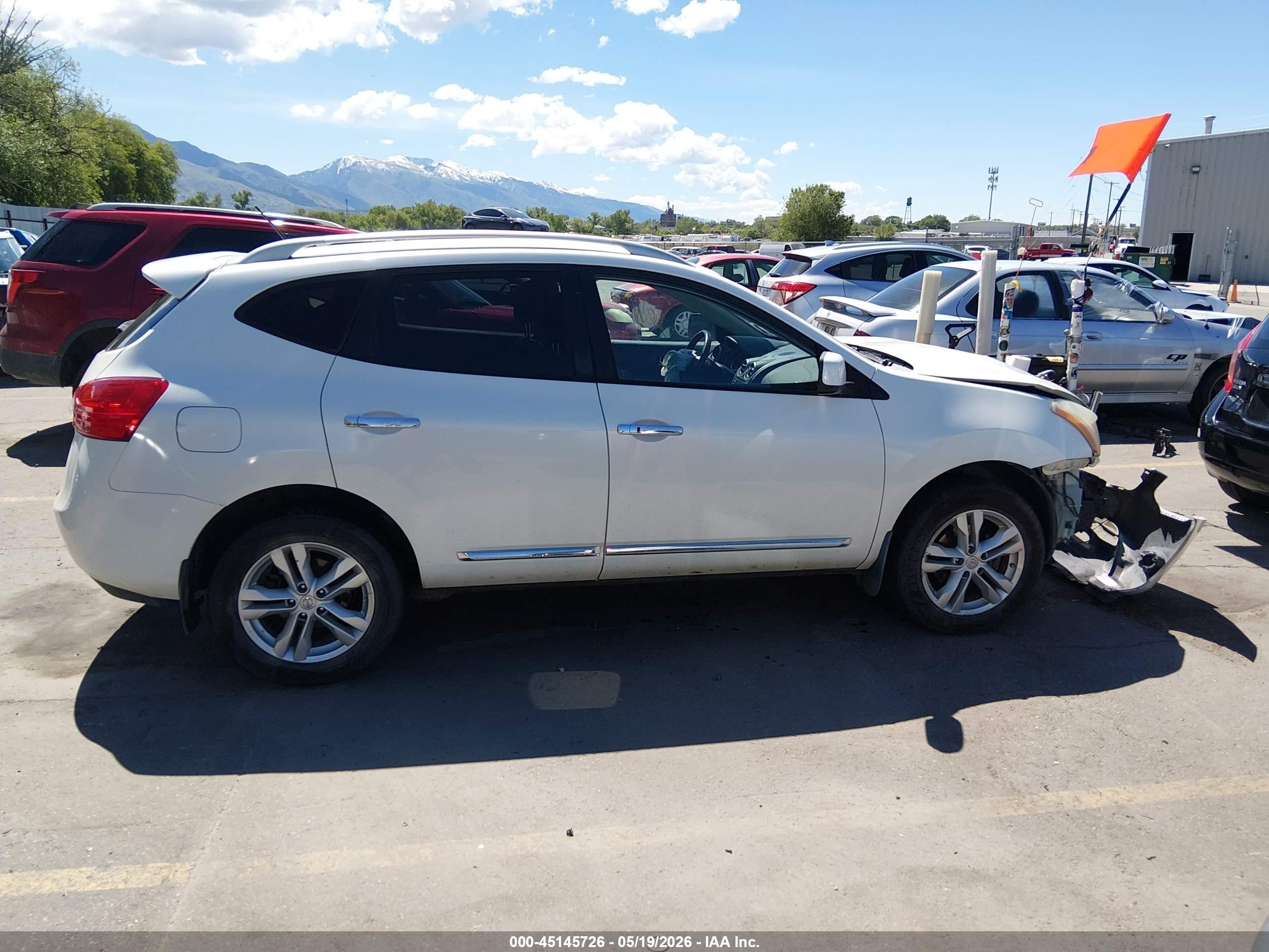 2013 Nissan Rogue S/sv White vin: JN8AS5MV3DW656265