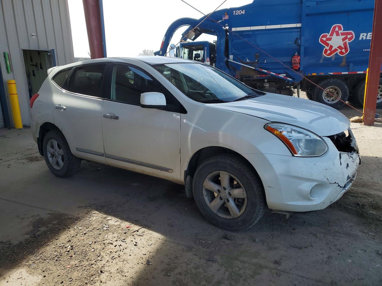 2013 Nissan Rogue S White vin: JN8AS5MV3DW657786