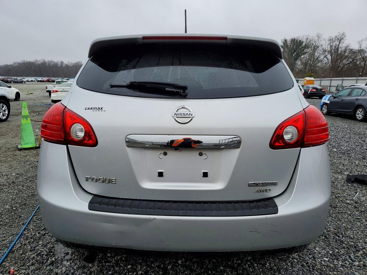 2013 Nissan Rogue S Silver vin: JN8AS5MV3DW663099