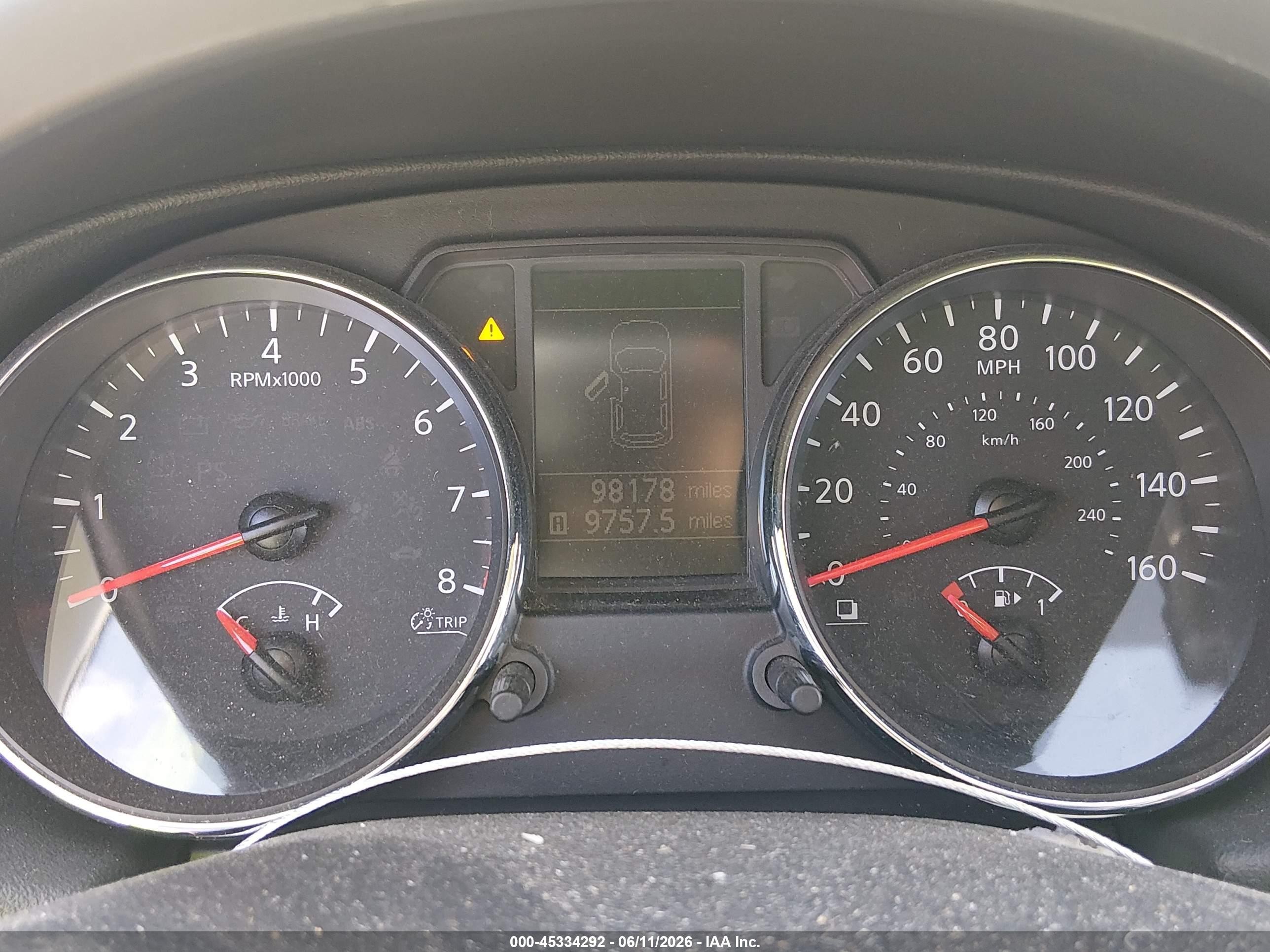 2014 Nissan Rogue Select S Серебряный vin: JN8AS5MV3EW203507