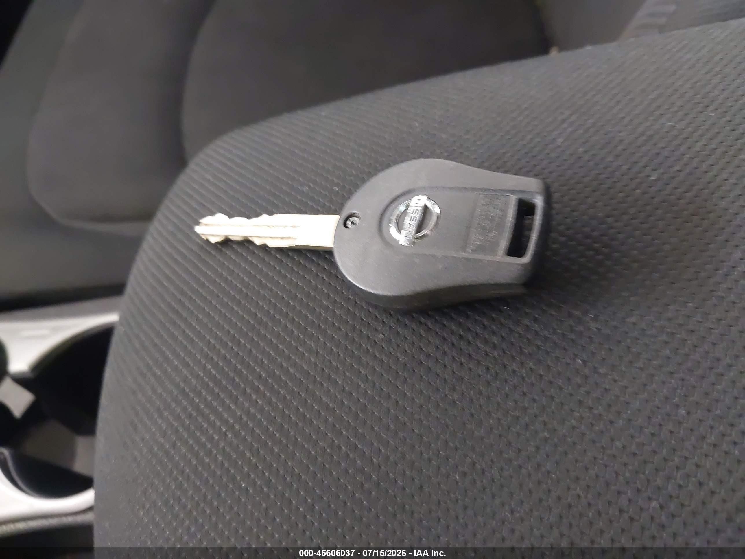 2014 Nissan Rogue Select S Gray vin: JN8AS5MV3EW203670