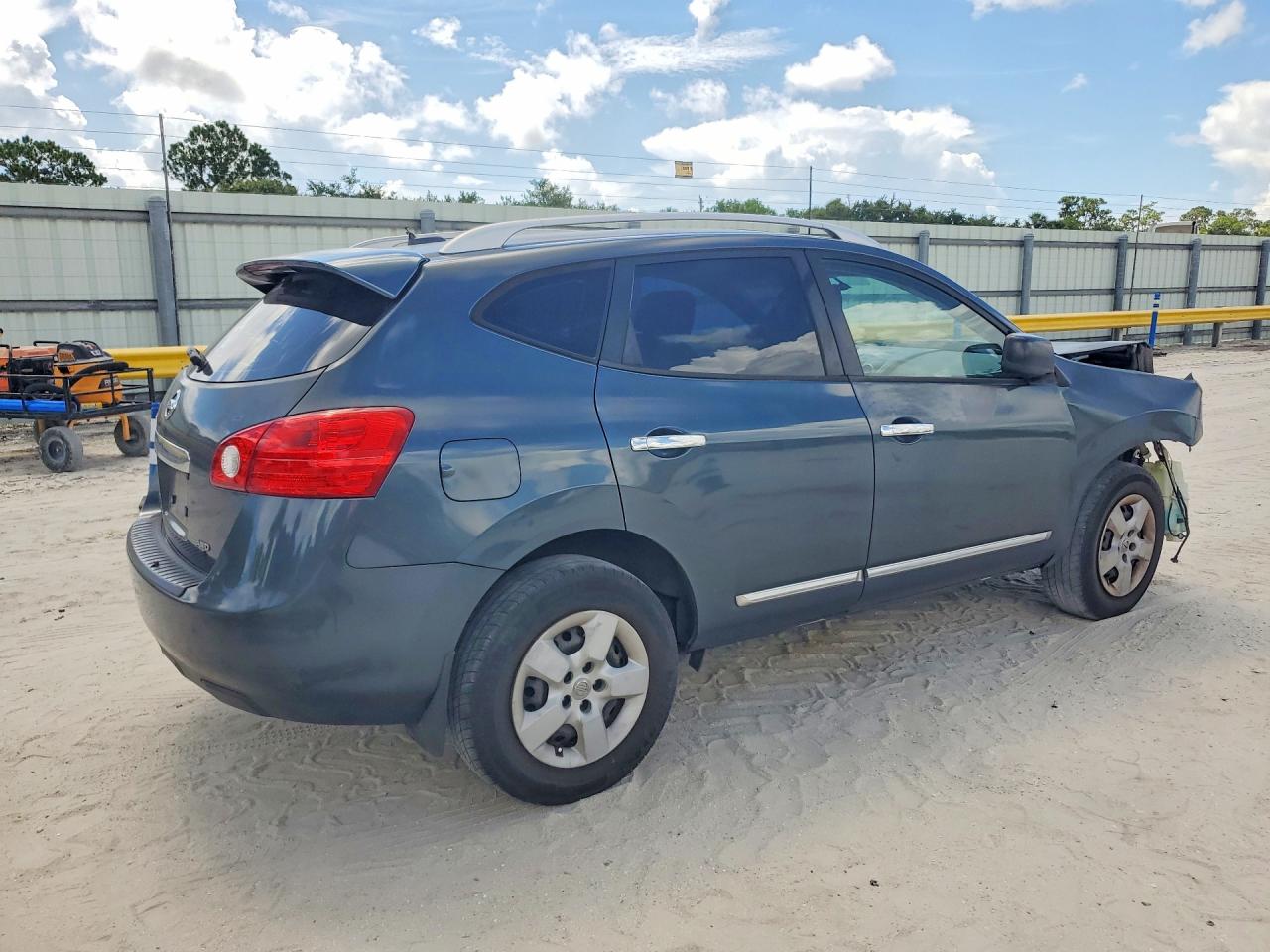 2014 Nissan Rogue Select S Blue vin: JN8AS5MV3EW715364
