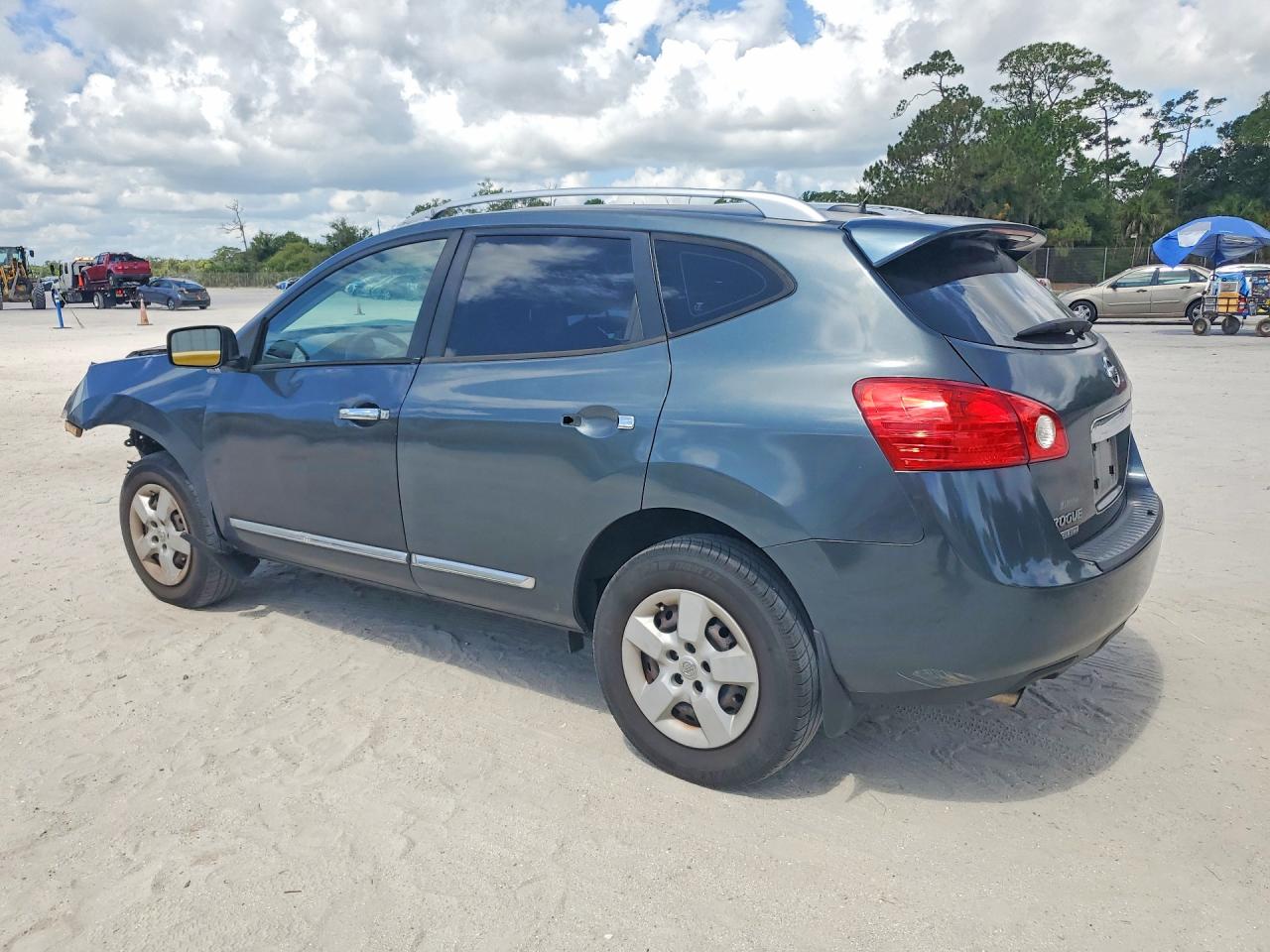 2014 Nissan Rogue Select S Blue vin: JN8AS5MV3EW715364