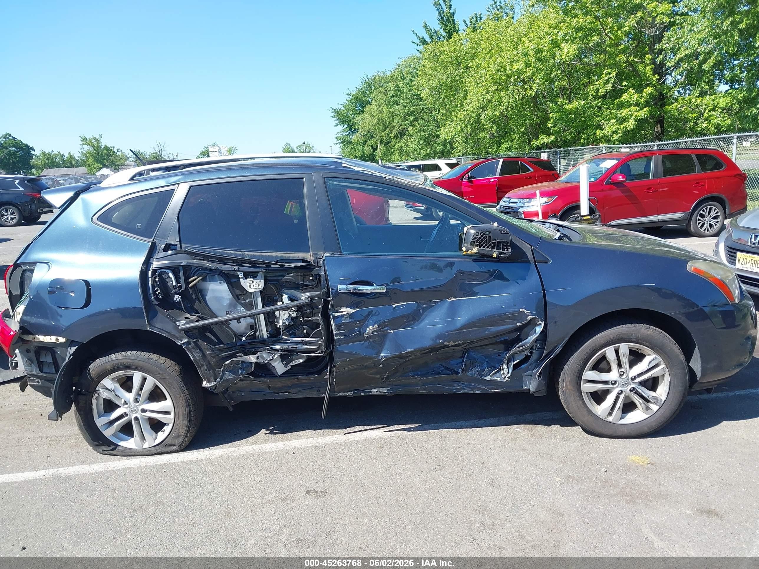 2015 Nissan Rogue Select S Gray vin: JN8AS5MV3FW751976