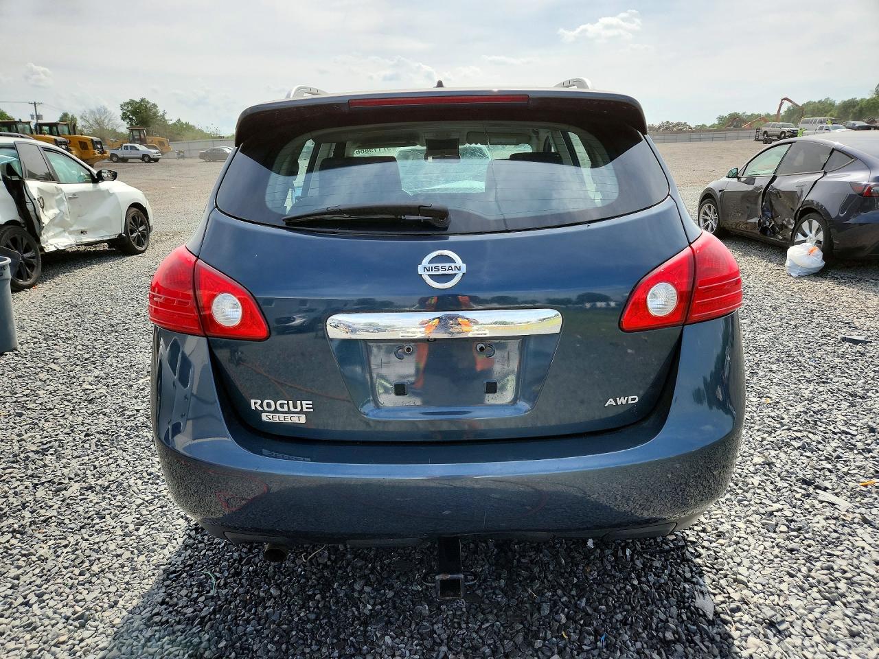 2015 Nissan Rogue Select S Blue vin: JN8AS5MV3FW755106
