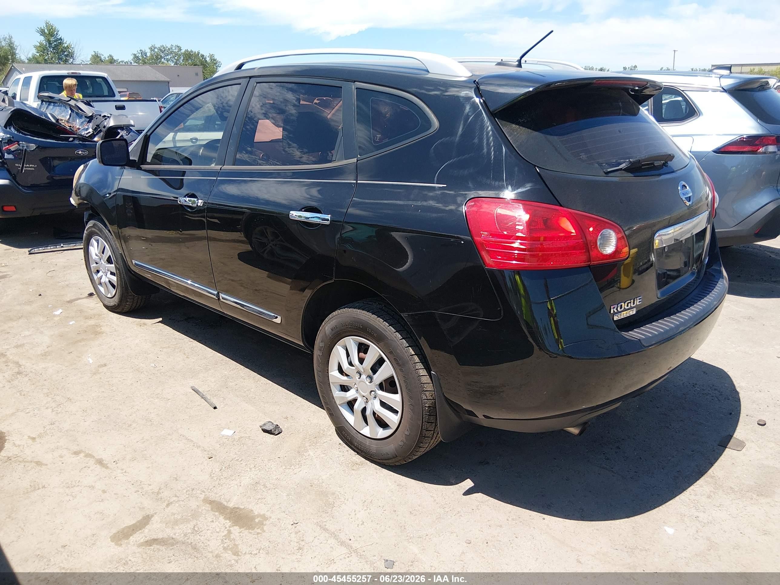 2015 Nissan Rogue Select S Black vin: JN8AS5MV3FW758295