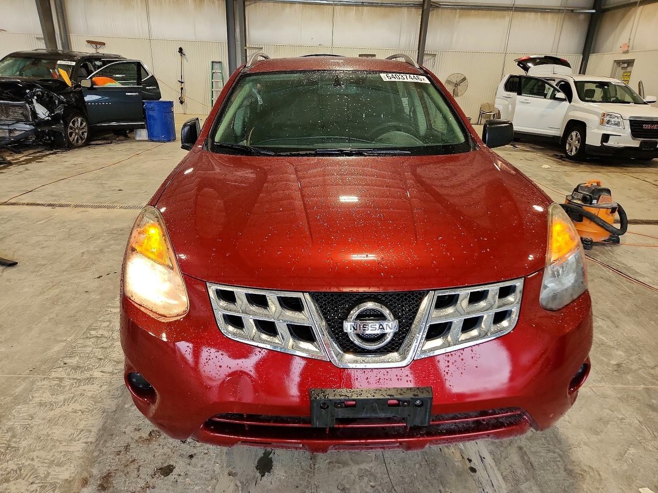 2015 Nissan Rogue Select S Burgundy vin: JN8AS5MV3FW762718