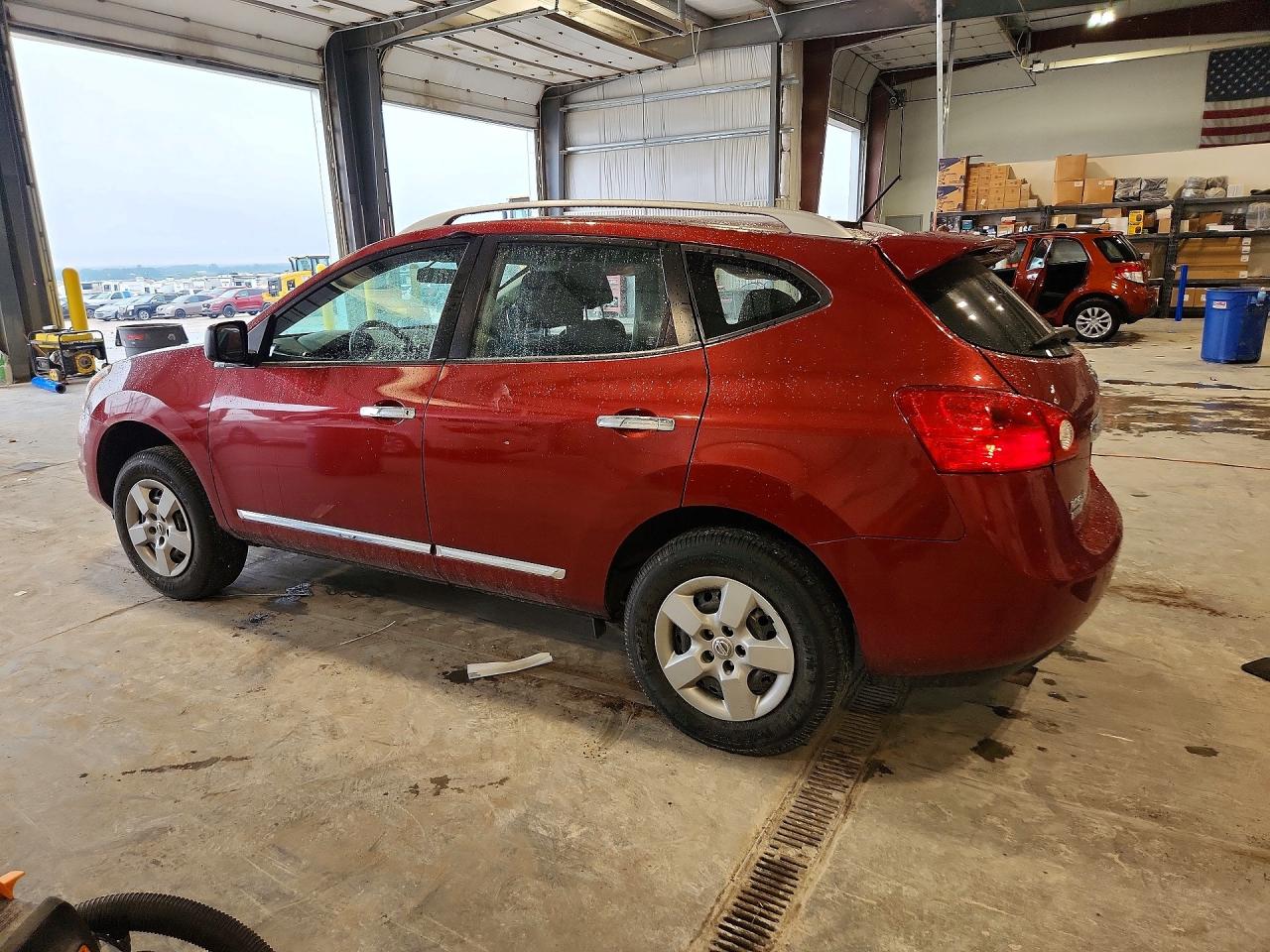 2015 Nissan Rogue Select S Burgundy vin: JN8AS5MV3FW762718