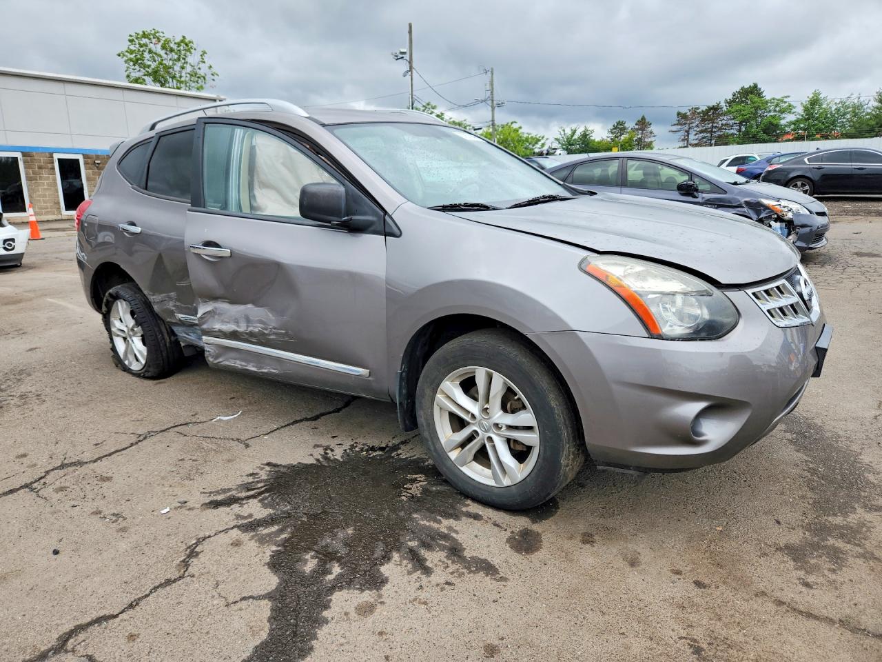 2015 Nissan Rogue Select S Серый vin: JN8AS5MV3FW763092