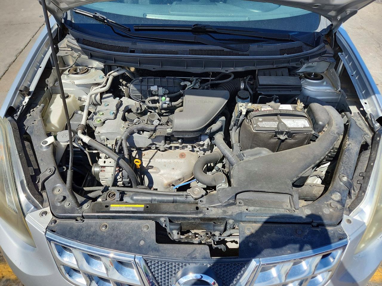 2015 Nissan Rogue Select S Silver vin: JN8AS5MV3FW767918