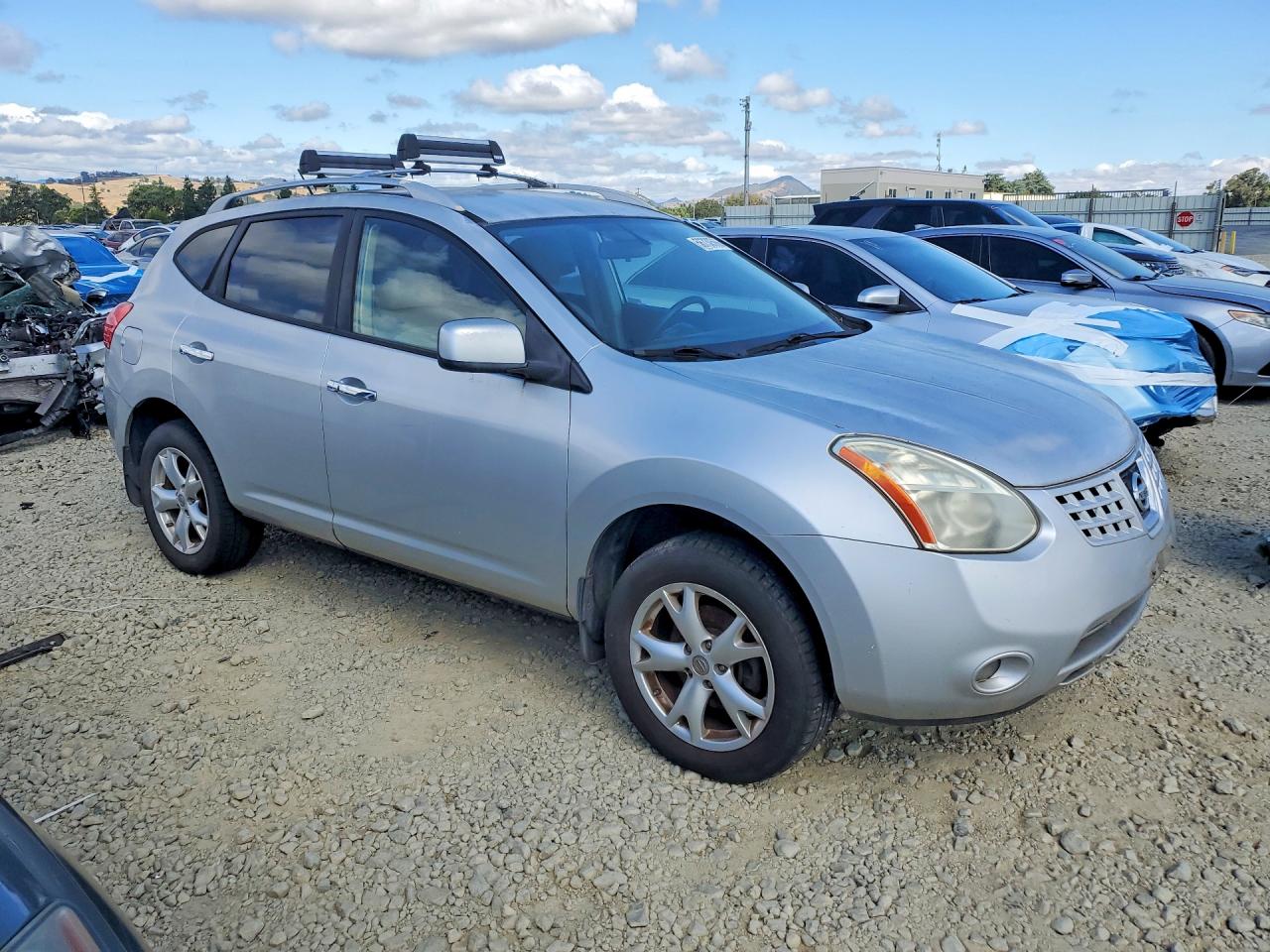 2010 Nissan Rogue S Silver vin: JN8AS5MV4AW130724