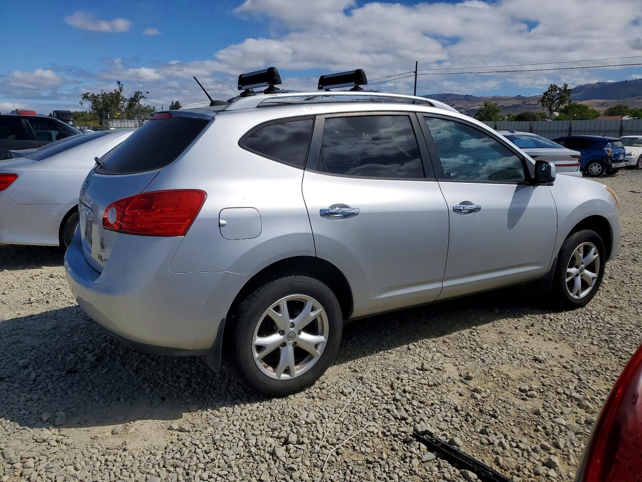 2010 Nissan Rogue S Silver vin: JN8AS5MV4AW130724