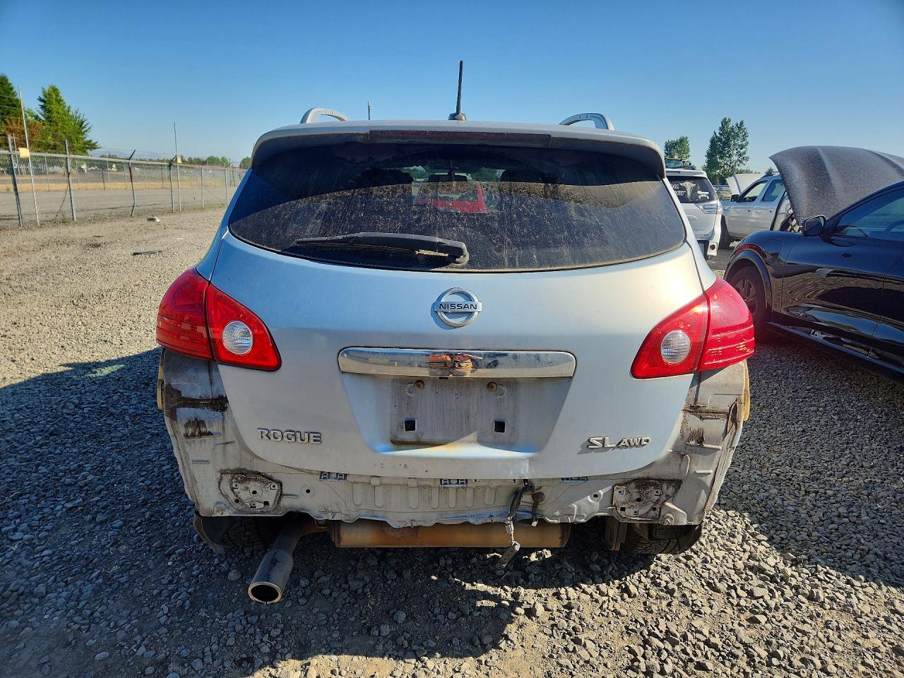 2011 Nissan Rogue S Silver vin: JN8AS5MV4BW274226