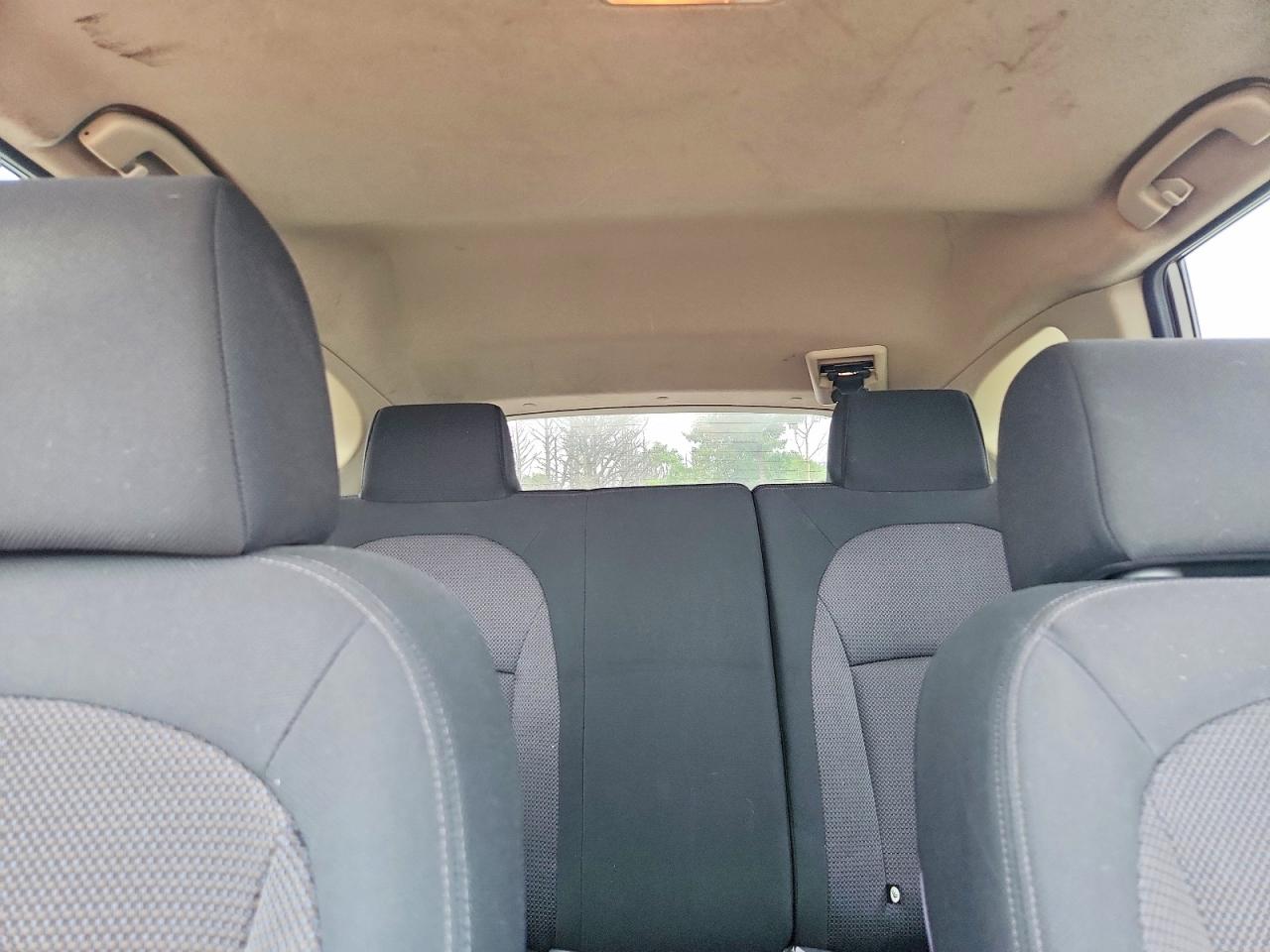 2011 Nissan Rogue S Серебряный vin: JN8AS5MV4BW280530